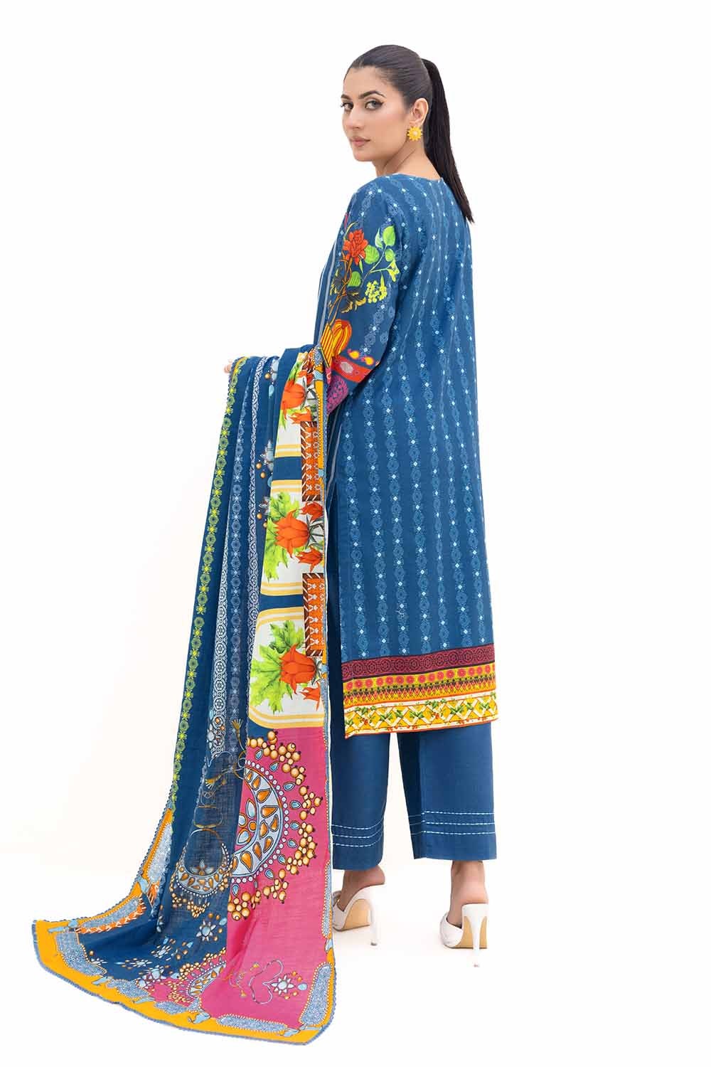 3 Piece Unstitched Printed Thick Khaddar Suit