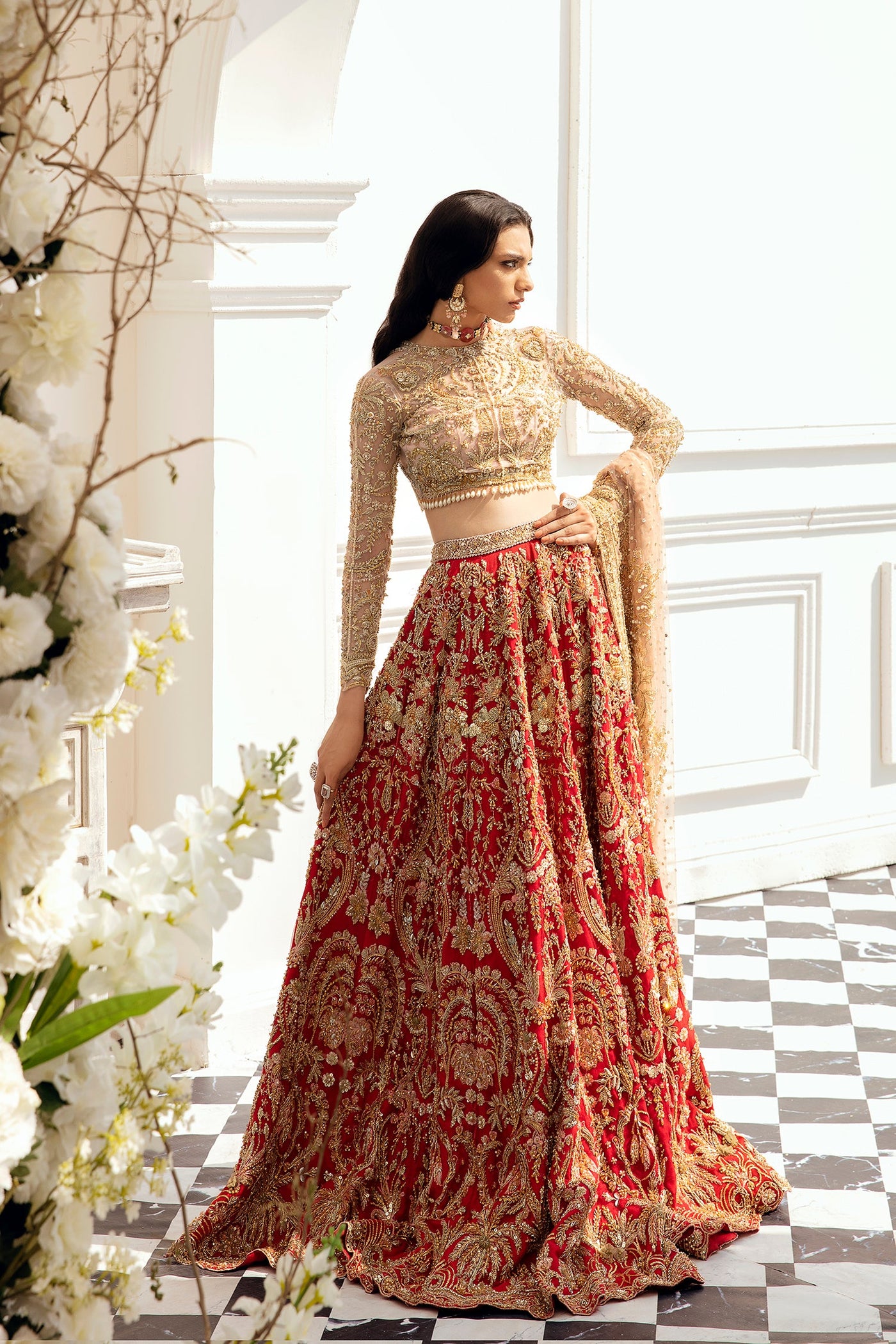 https://cdn.shopify.com/s/files/1/0523/4327/5696/products/kahlo-pakistani-bridal-lehnga-mysie-1.jpg?v=1758018009
