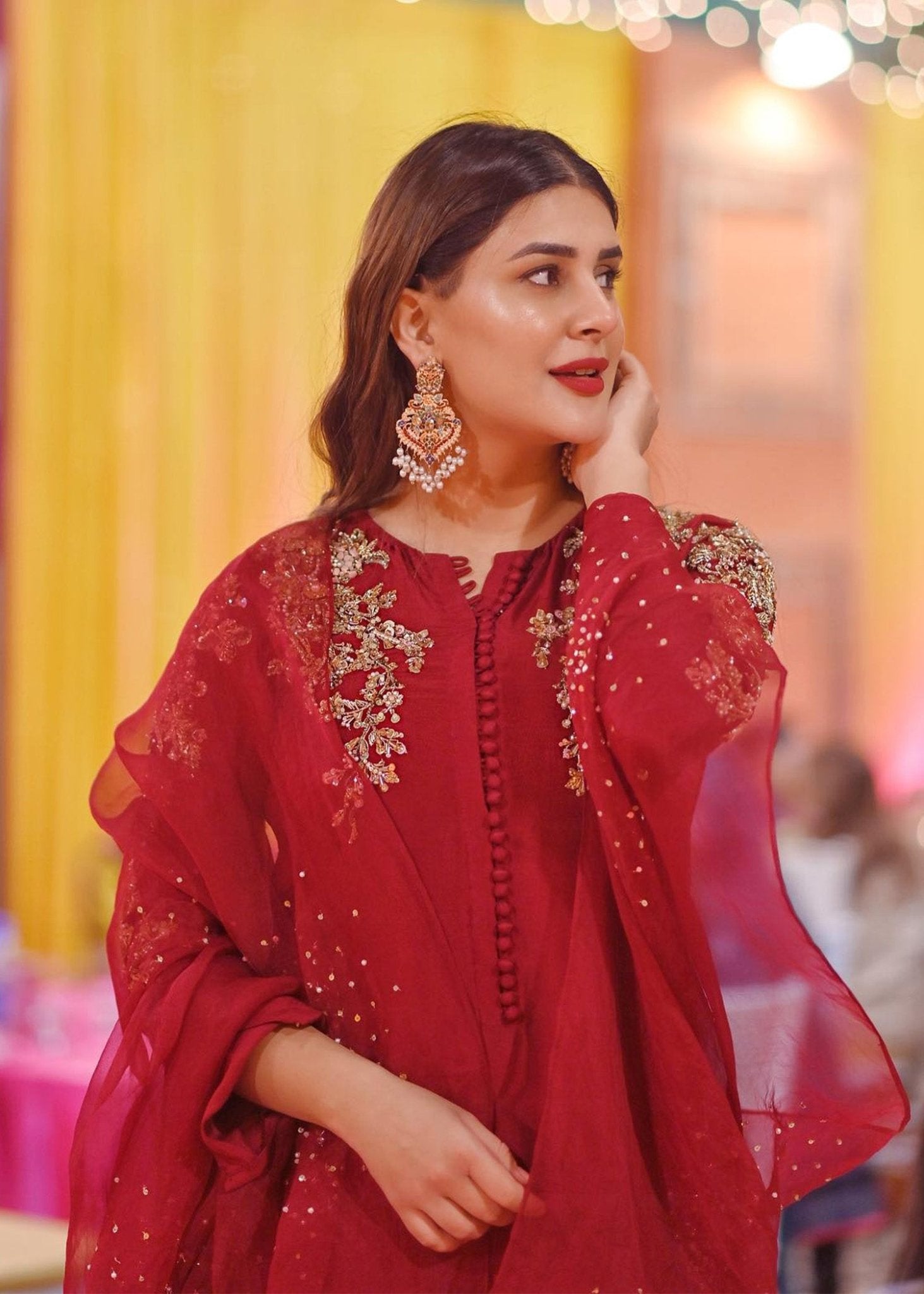 Rosina - Kubra Khan