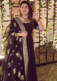 Kajal - Kubra Khan