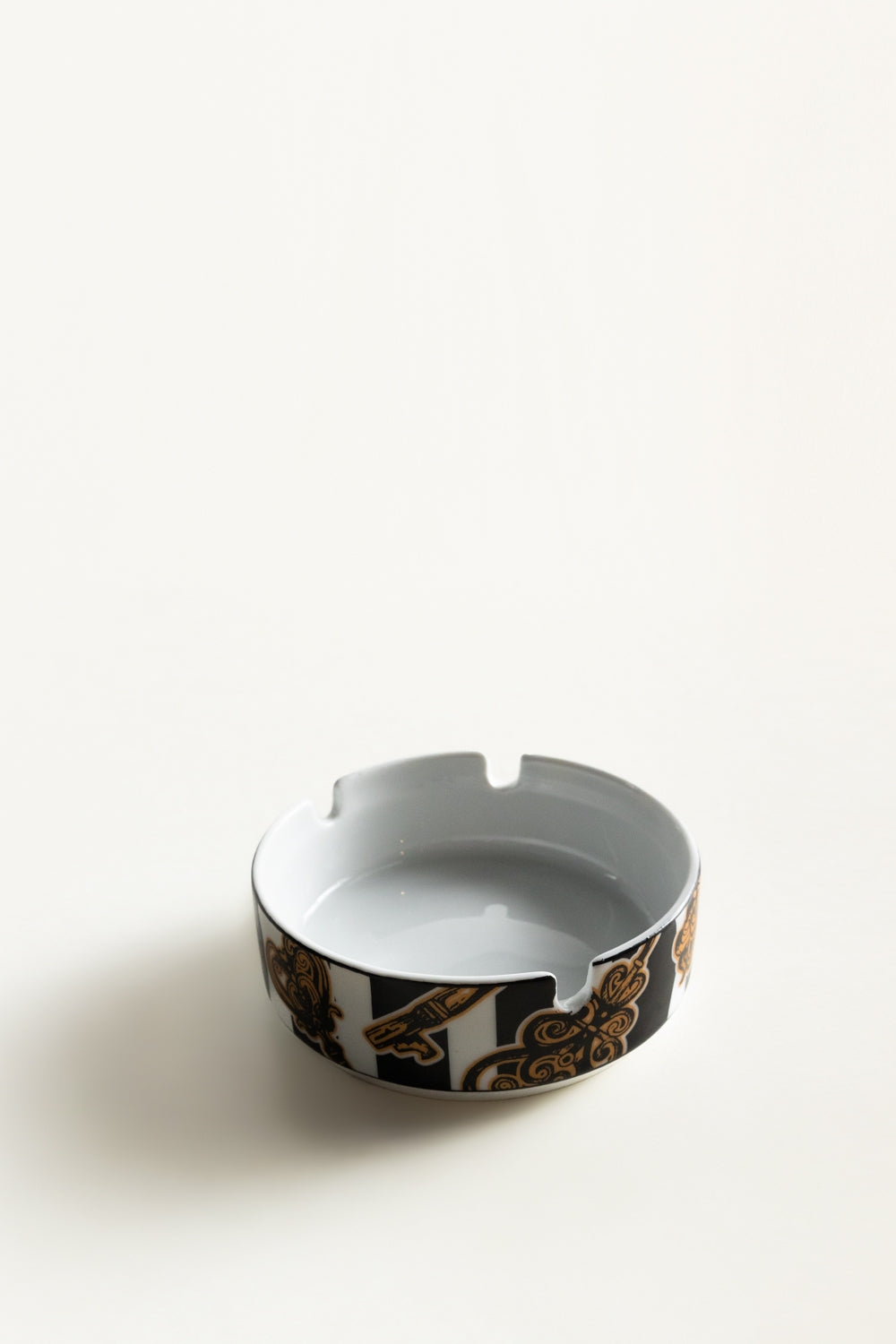 Keys Ash Tray Round