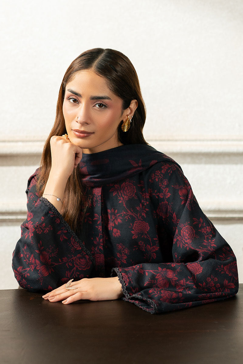 https://cdn.shopify.com/s/files/1/0178/4492/8612/files/khaddar_0000_DSC00214.jpg?v=1761133391