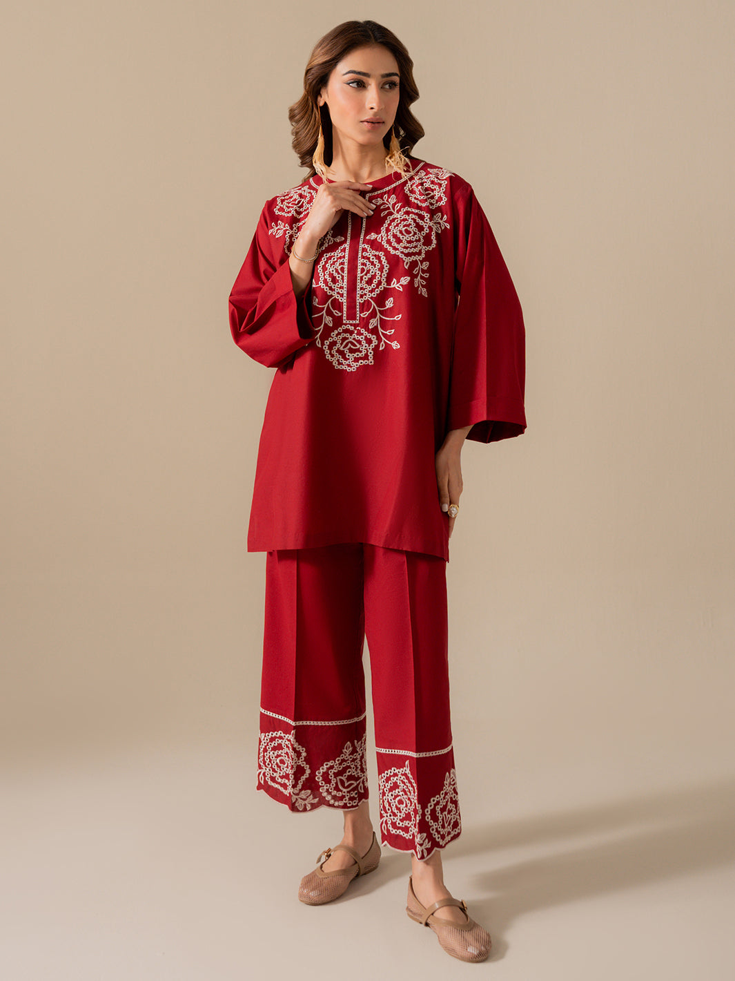 Crimson Due - Sld21-25 - 2Pc Embroidered Set
