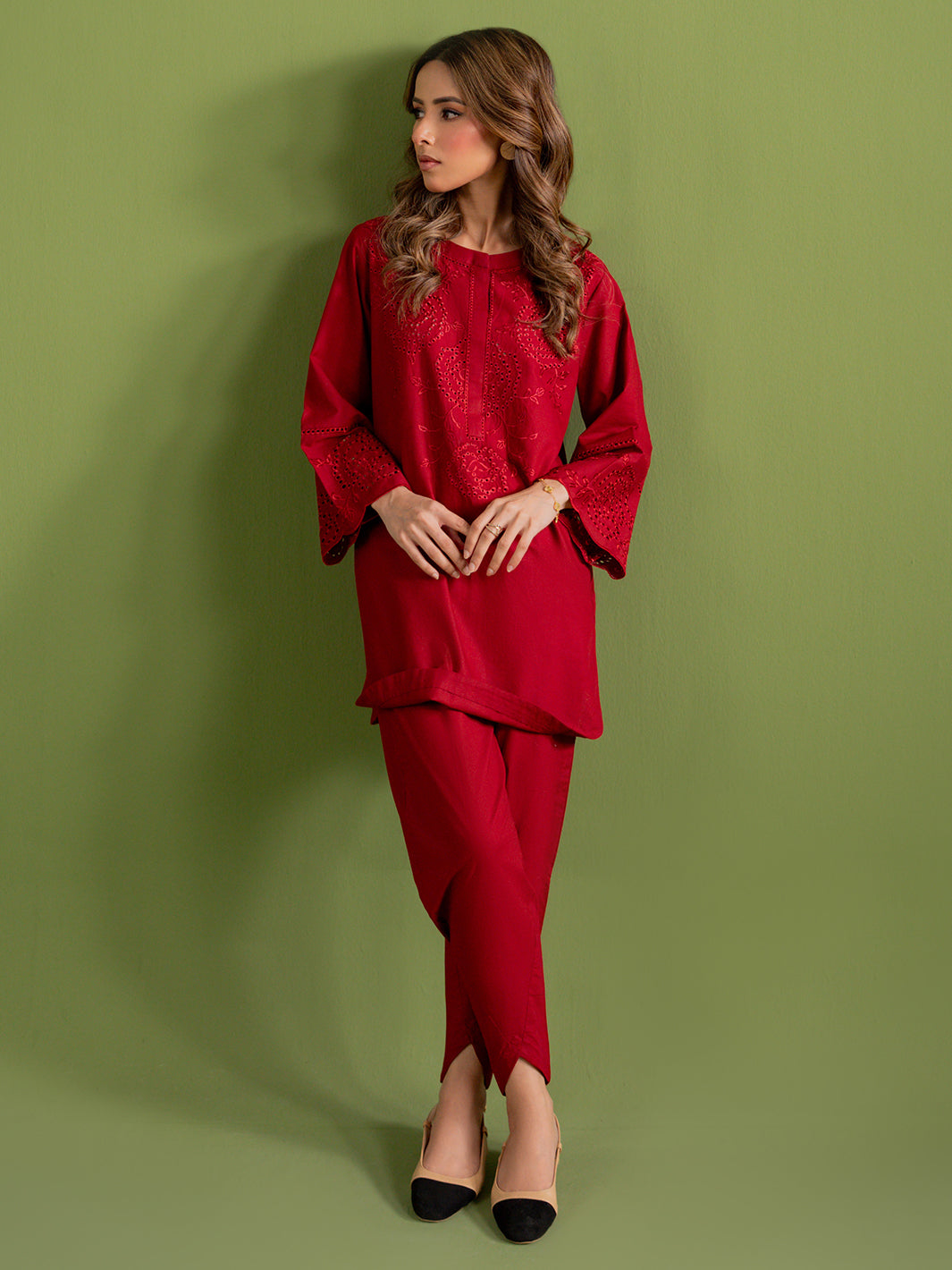 Rouge- Sld17-25 - 2Pc Embroidered Set