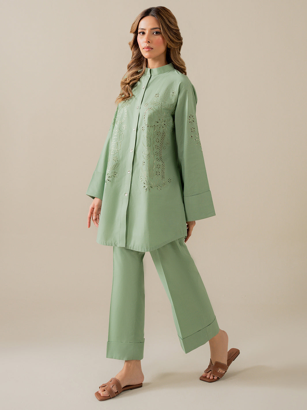 Sage - Sld18-25 - 2Pc Embroidered Set