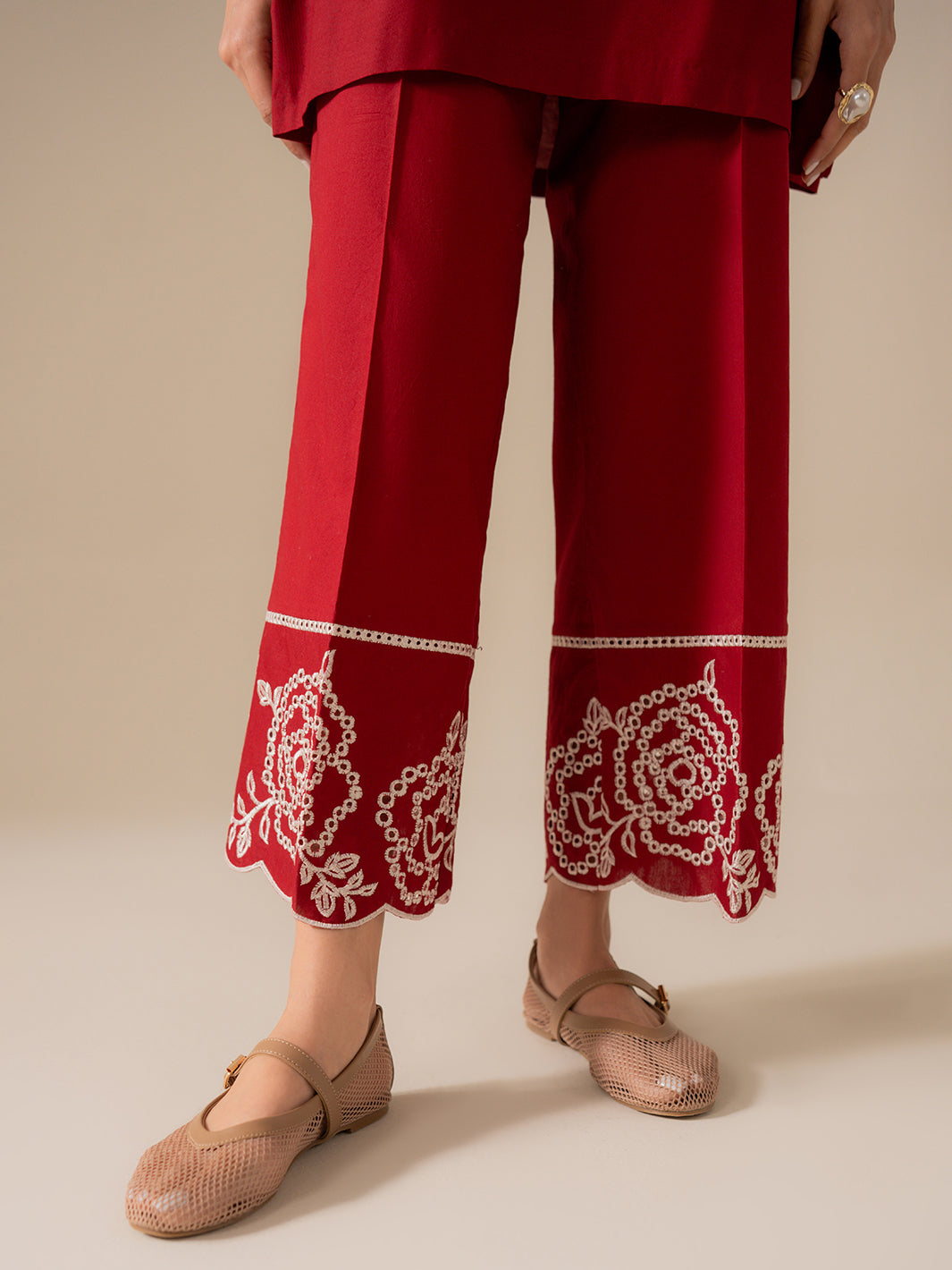 Crimson Due - Sld21-25 - 2Pc Embroidered Set