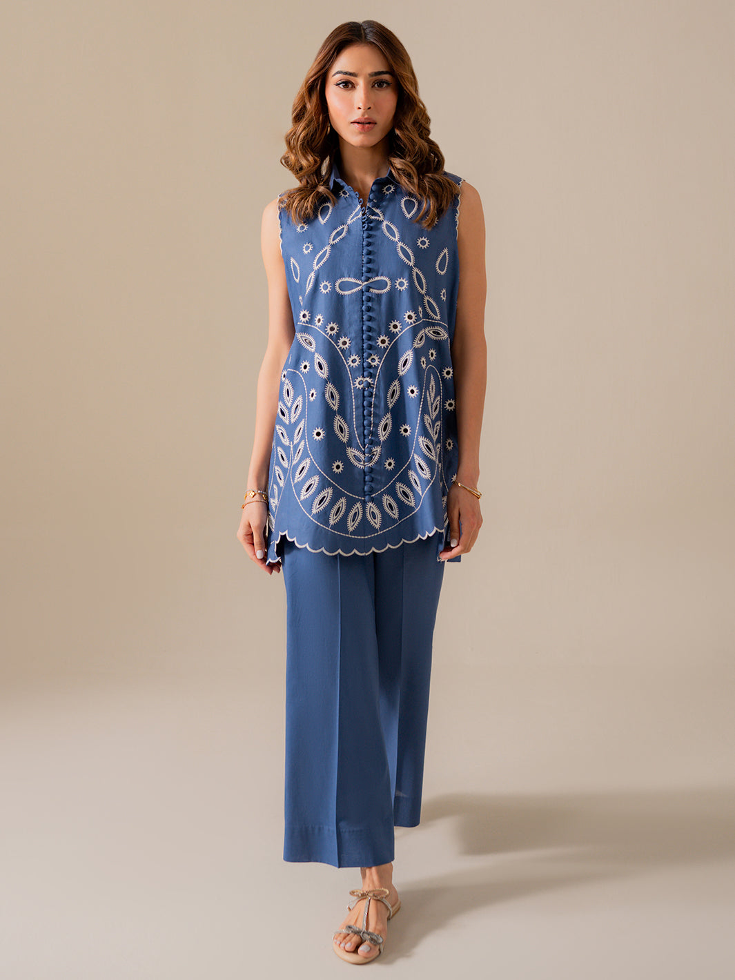 KIELS- SLD23-25- 2Pc Embroidered Set