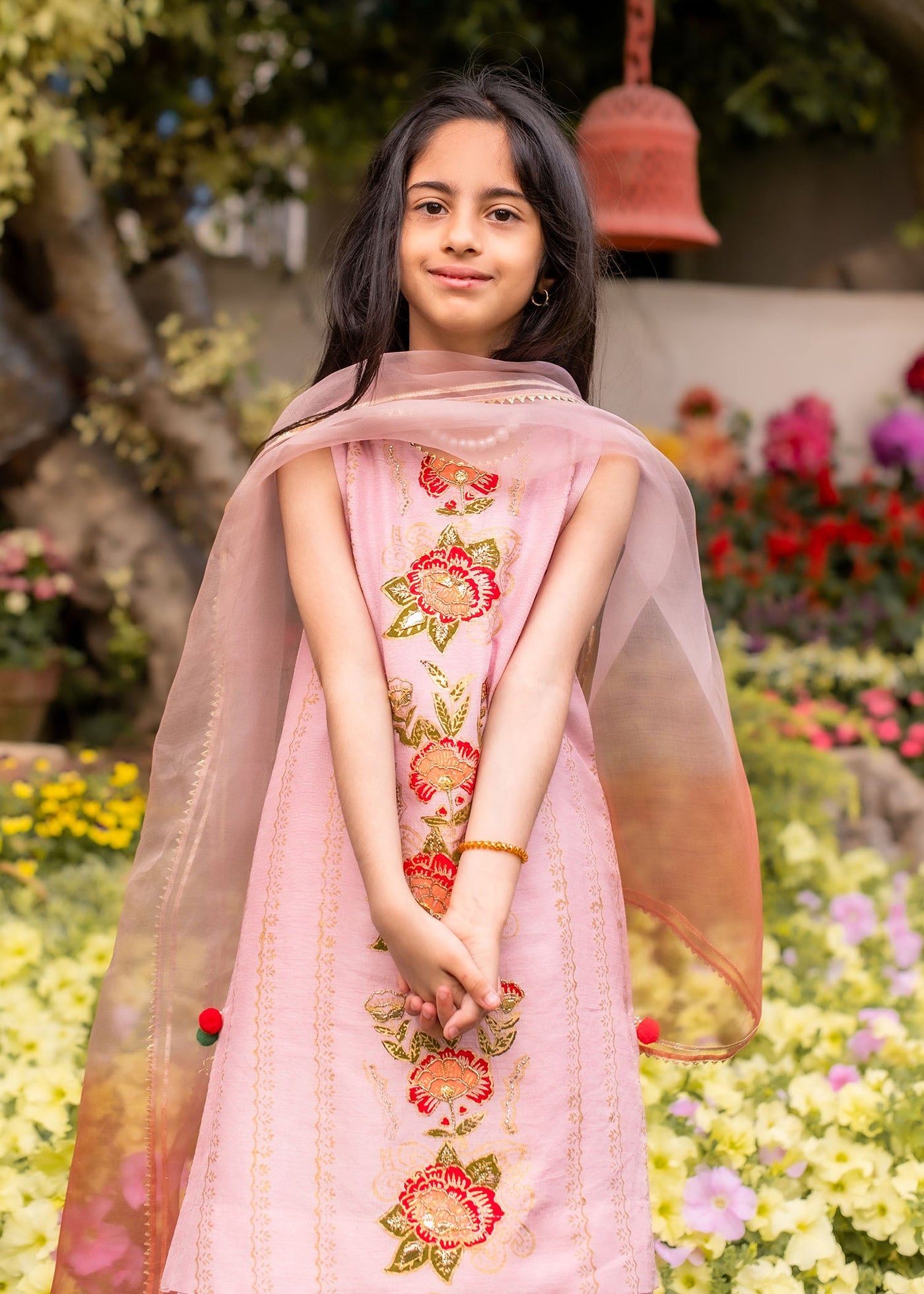 https://cdn.shopify.com/s/files/1/3006/7522/files/kidsvol2_15.jpg?v=1714378967