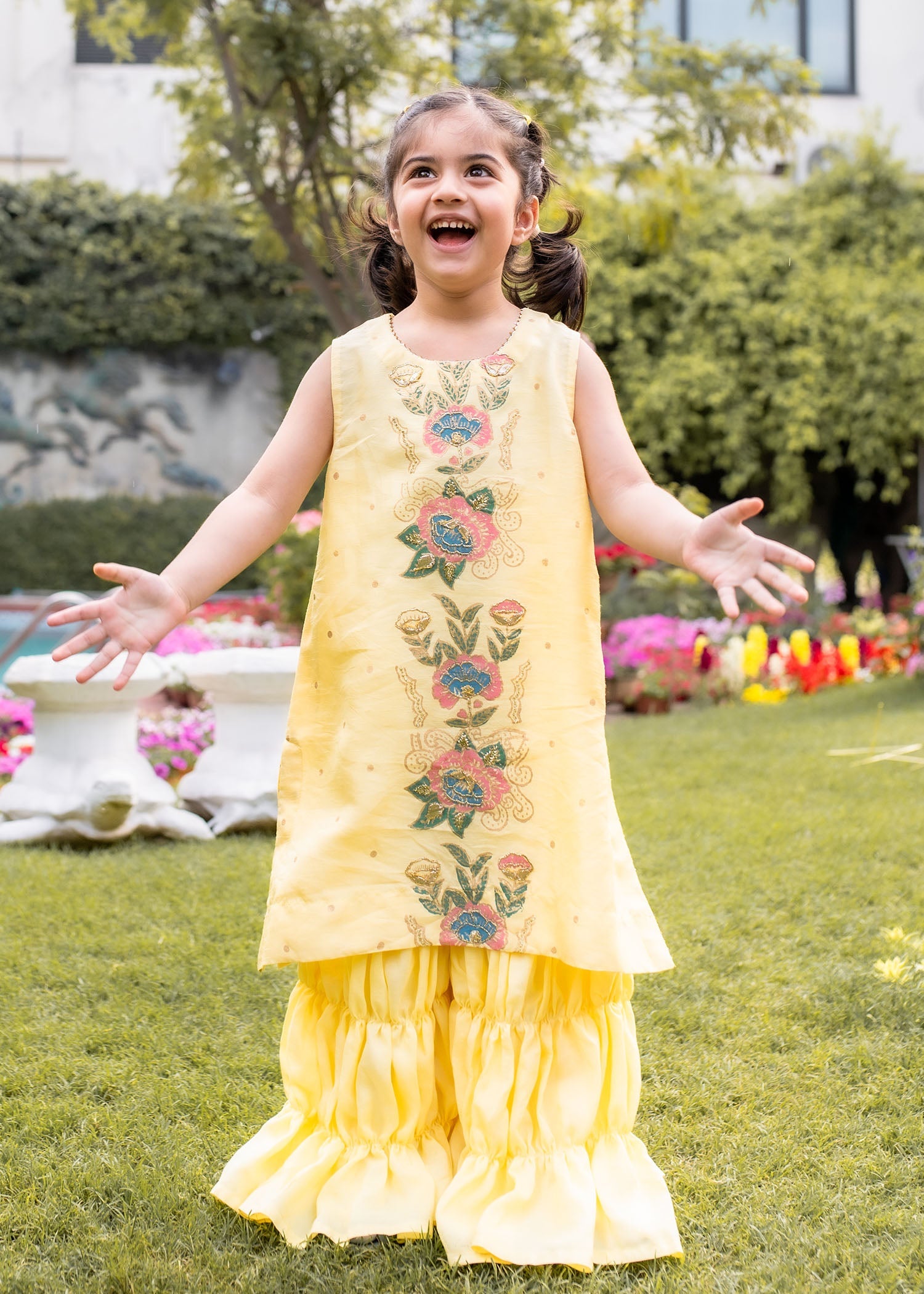 https://cdn.shopify.com/s/files/1/3006/7522/files/kidsvol2_72.jpg?v=1714215539