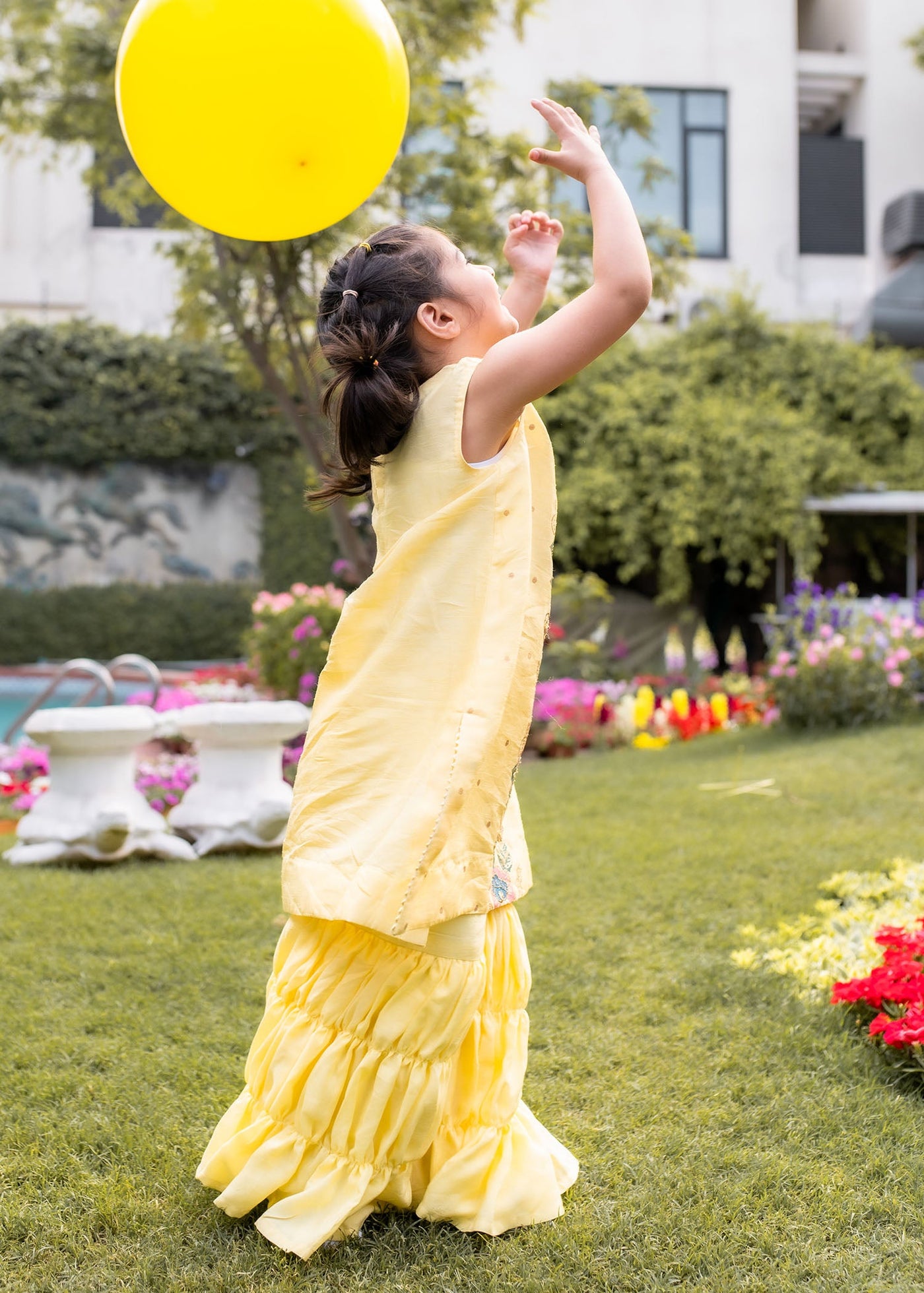 https://cdn.shopify.com/s/files/1/3006/7522/files/kidsvol2_74.jpg?v=1714215486