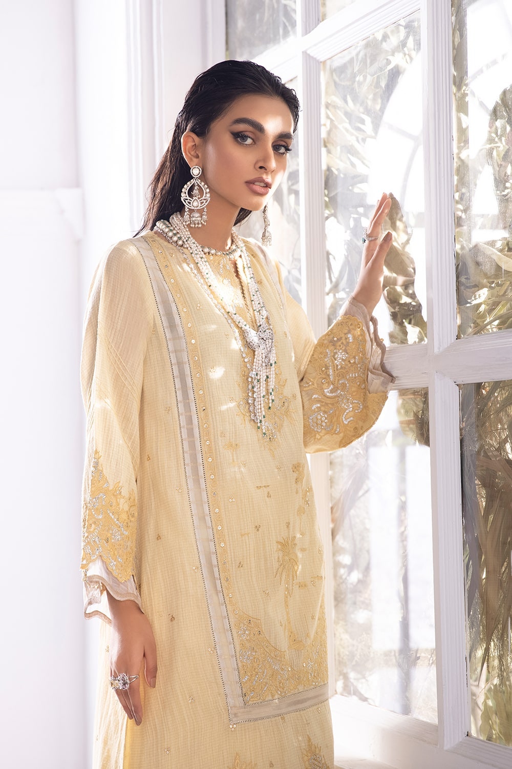 Luxury Pret Zari Embroidered Shirt