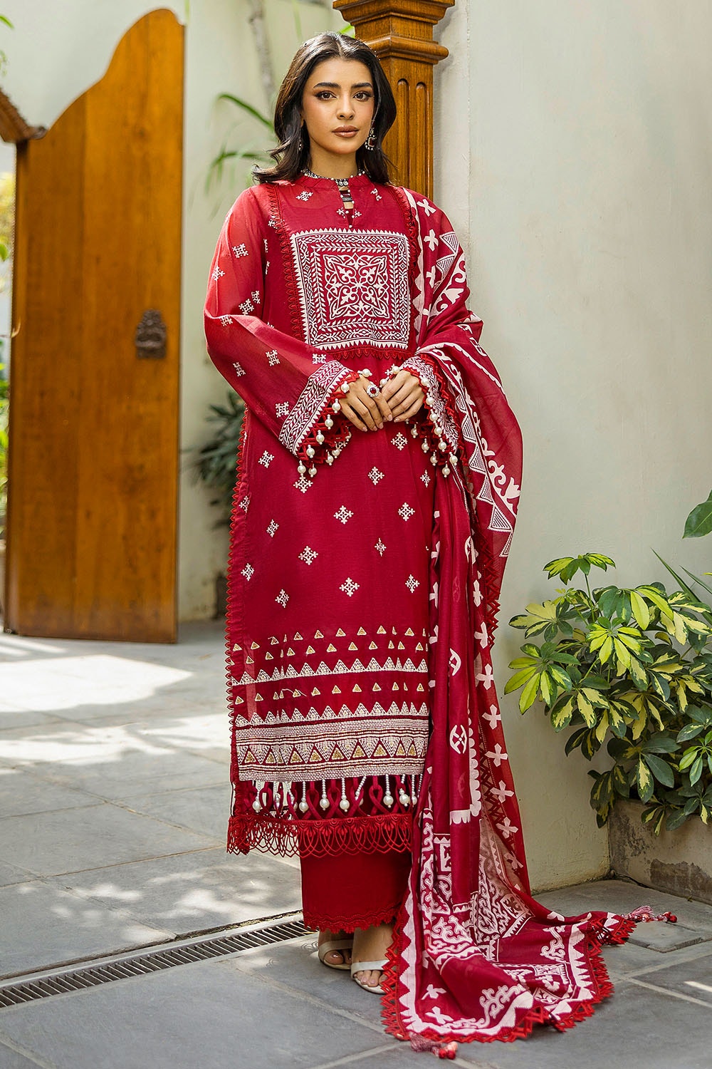 3 Piece Unstitched Embroidered Lacquer Printed Paper Cotton Suit with Lacquer Printed Paper Cotton Dupatta