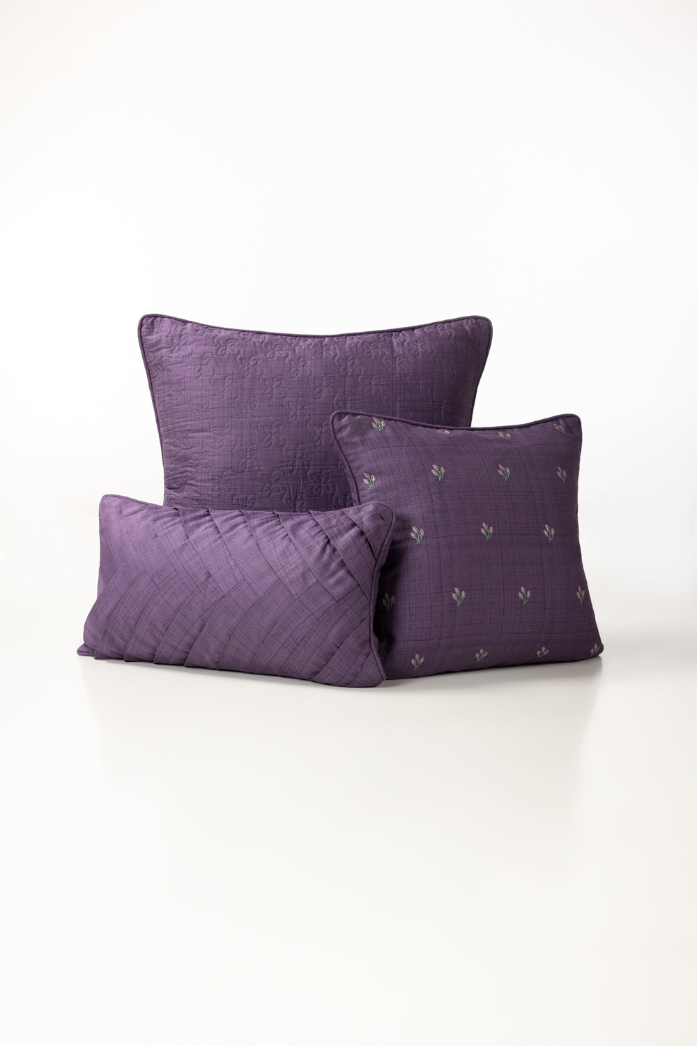 https://cdn.shopify.com/s/files/1/0706/3253/8159/files/lavender-mist-t-200-sqaure-cushion-cover-set-gulahmed_4.jpg?v=1758373667