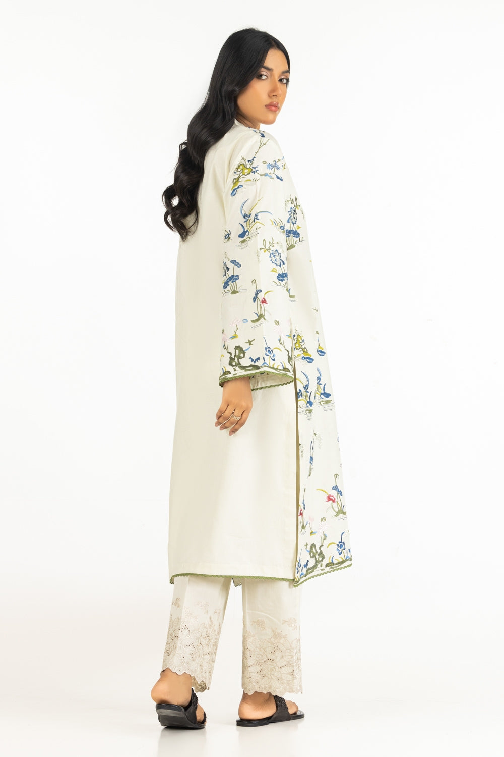 Lawn Embroidered Shirt And Embroidered Trouser Iustts-638