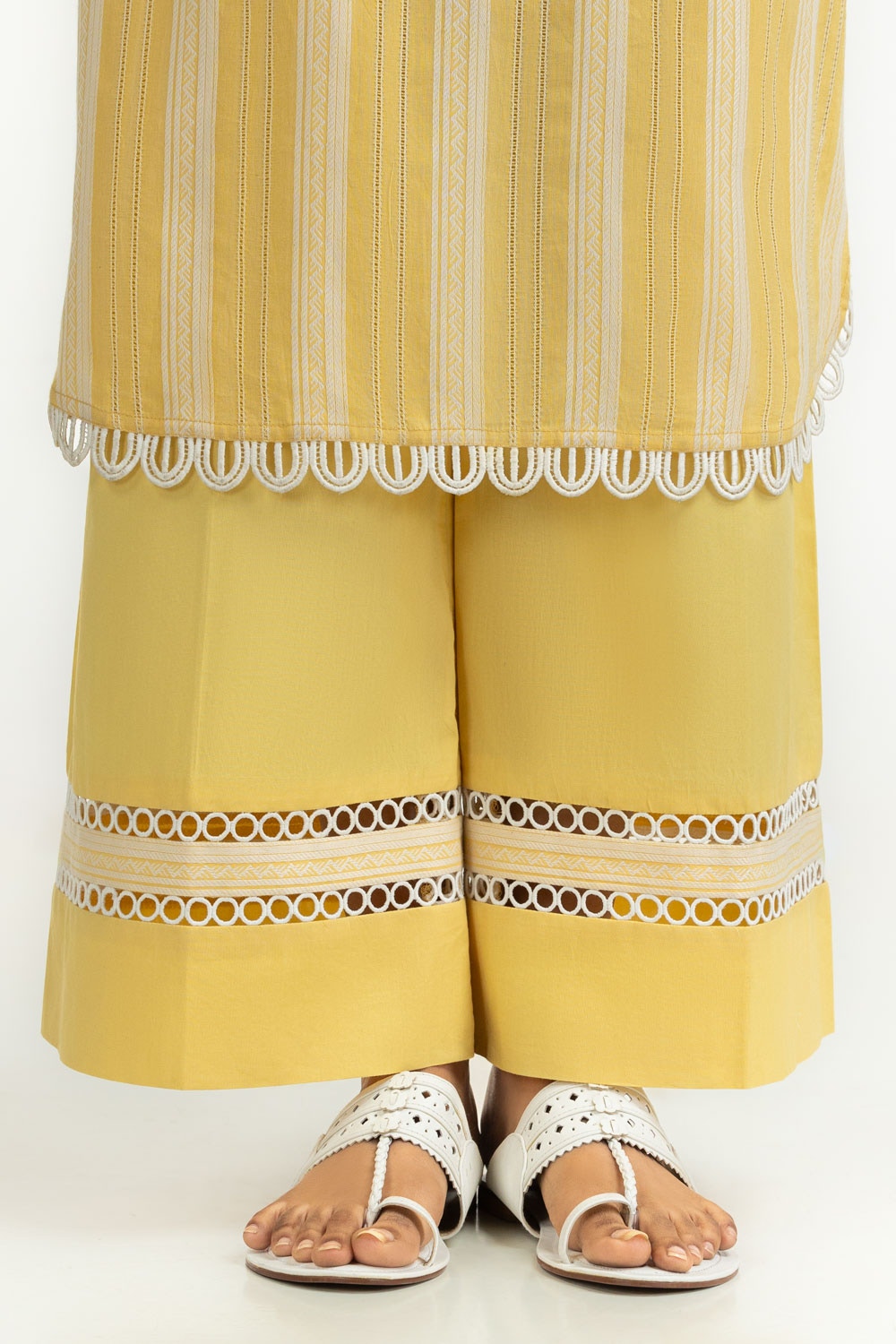 Leno Kara Embellished Co-Ord Set