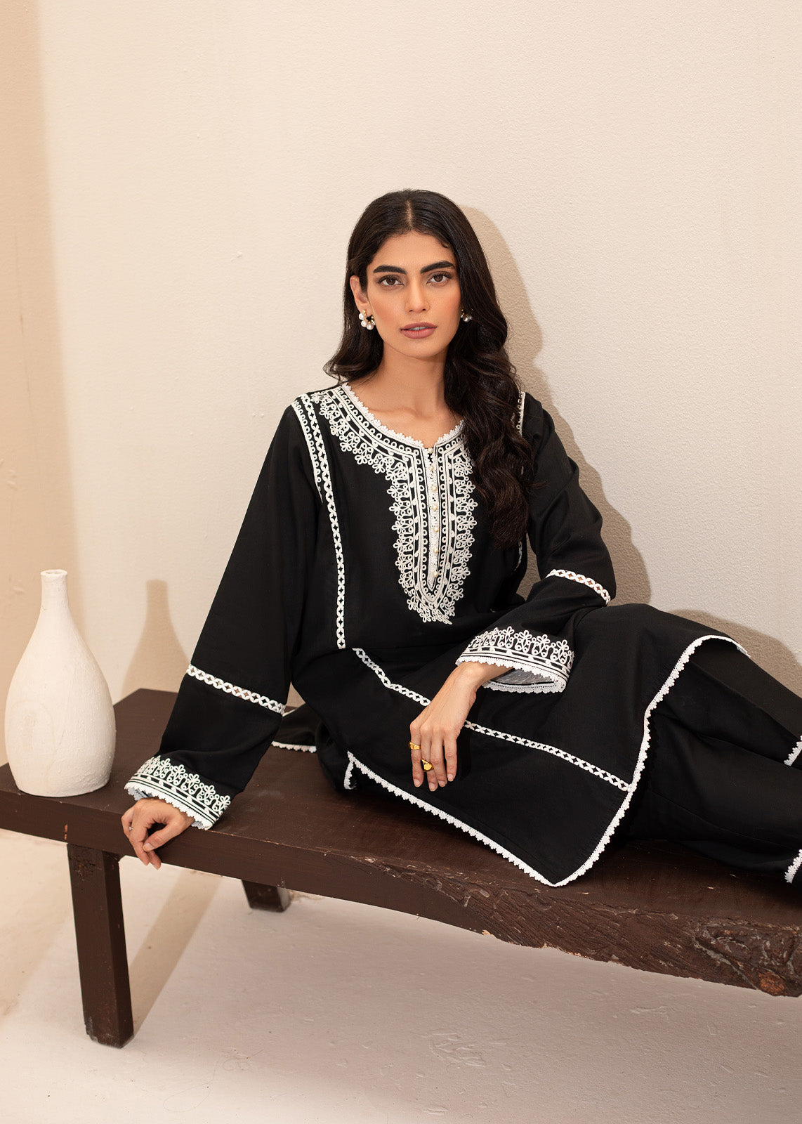 https://cdn.shopify.com/s/files/1/0412/9311/9639/products/liah4.jpg?v=1755496416
