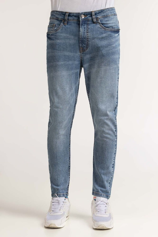 https://cdn.shopify.com/s/files/1/0706/3253/8159/files/light_blue_basic_jeans_mn-jns-_dn23-014_5.jpg?v=1758455241