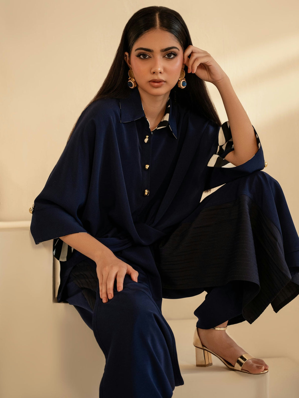 Lea '26 - Livia - Navy Blue
