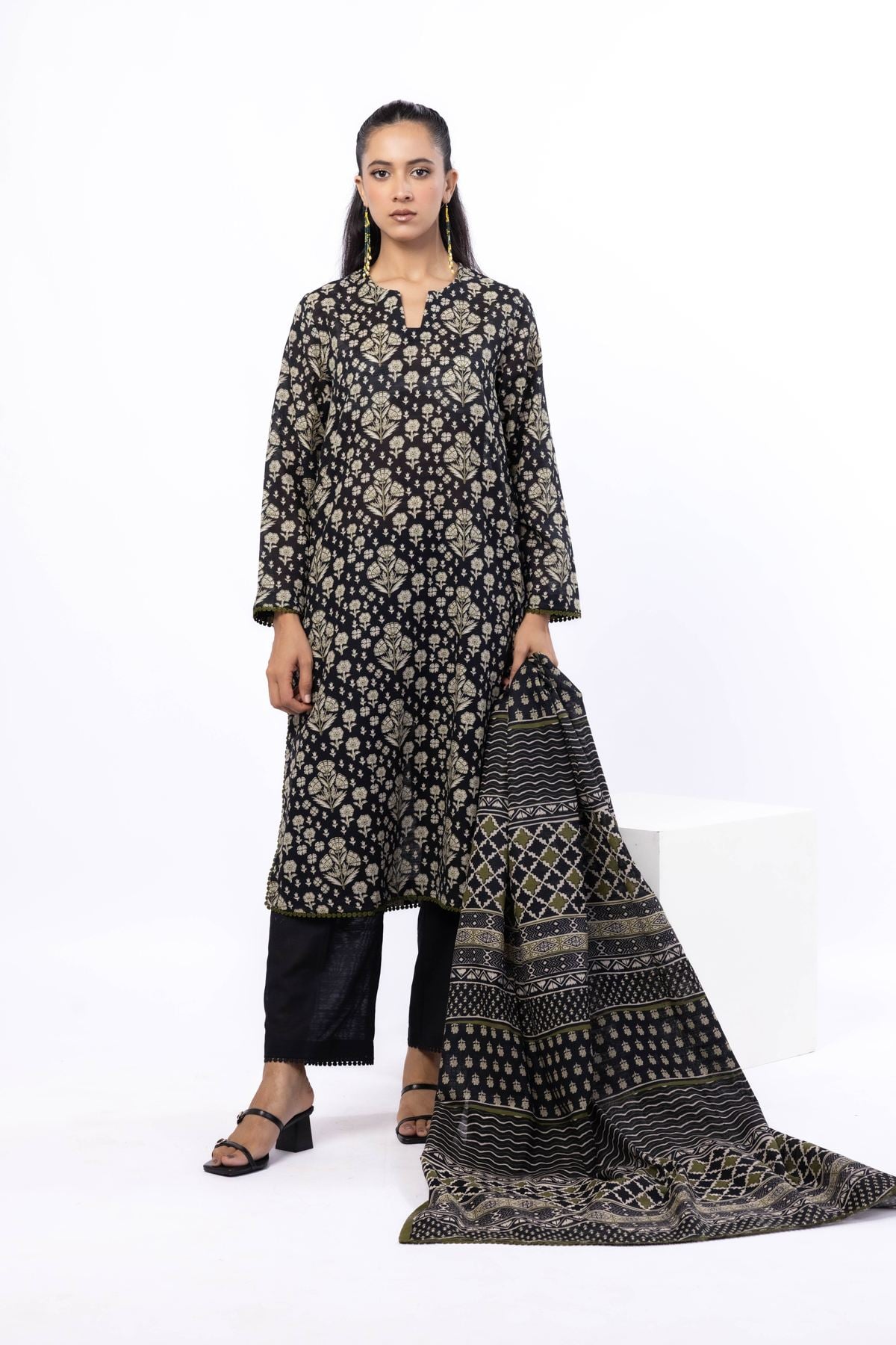 Fabrics 3 Piece