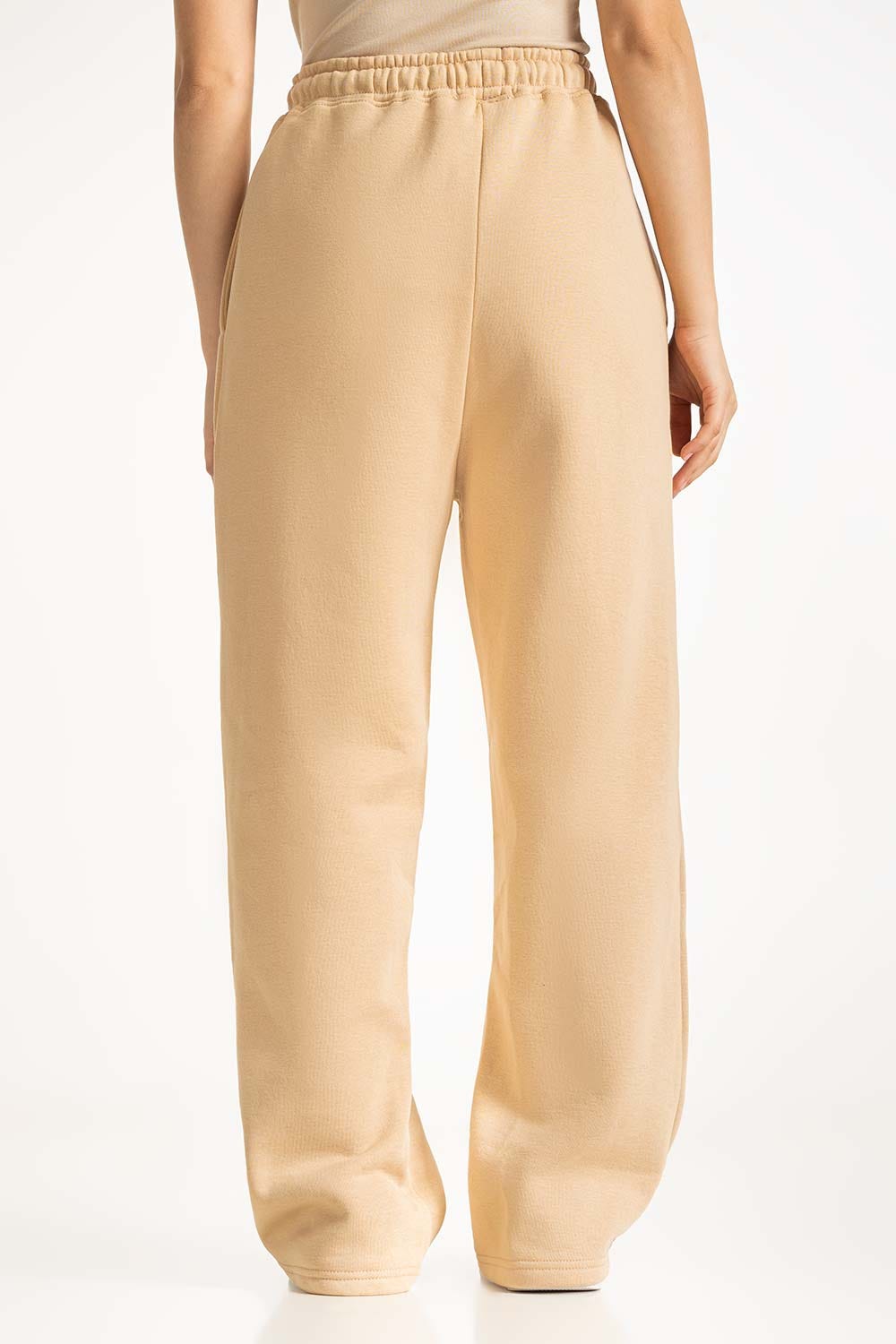 https://cdn.shopify.com/s/files/1/0706/3253/8159/files/loose_knitted_trousers_wm-trc-ws24-005_3.jpg?v=1758455779
