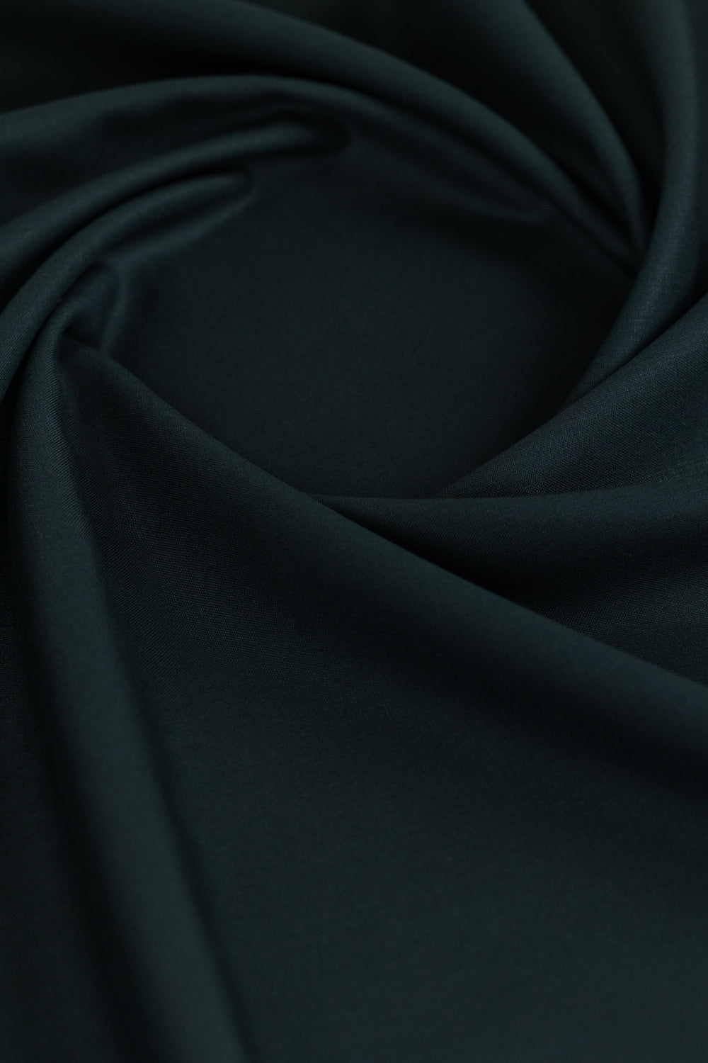 Luquia Unstitched Fabric Blended With Gift Box