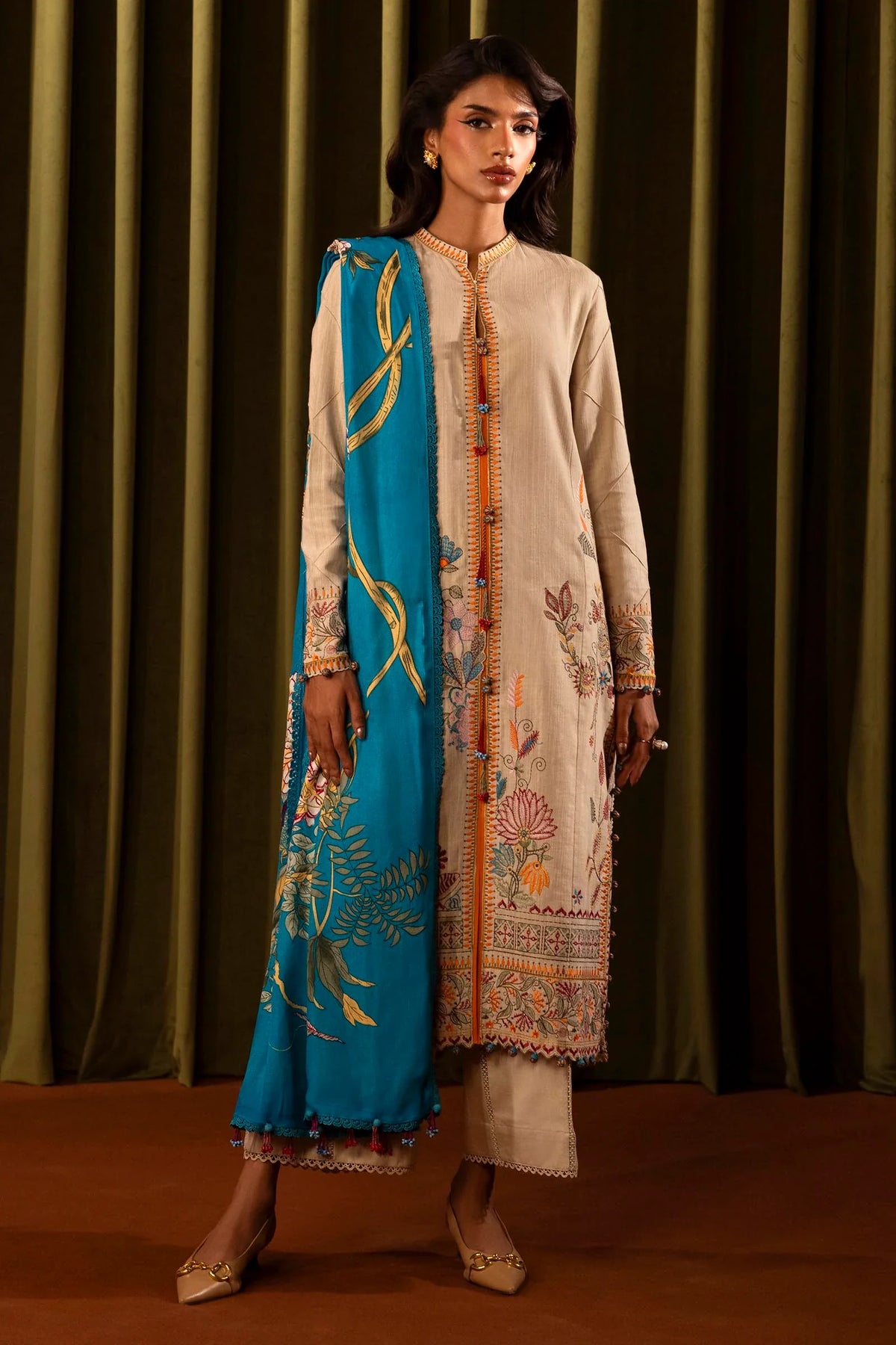 Unstitched Winter Slub 3 Piece Suit