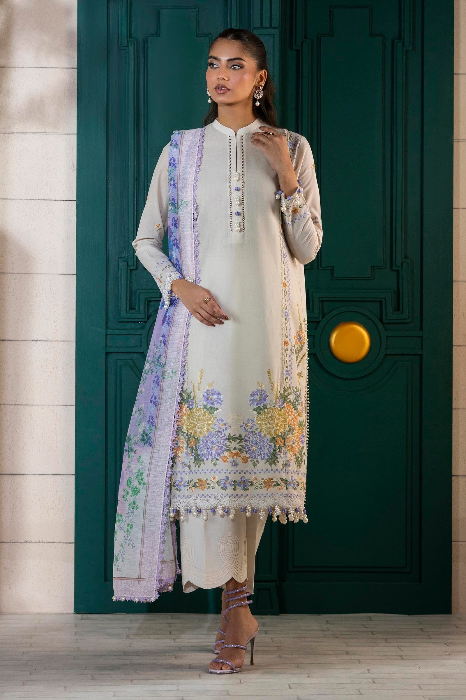 Dussom Dupatta