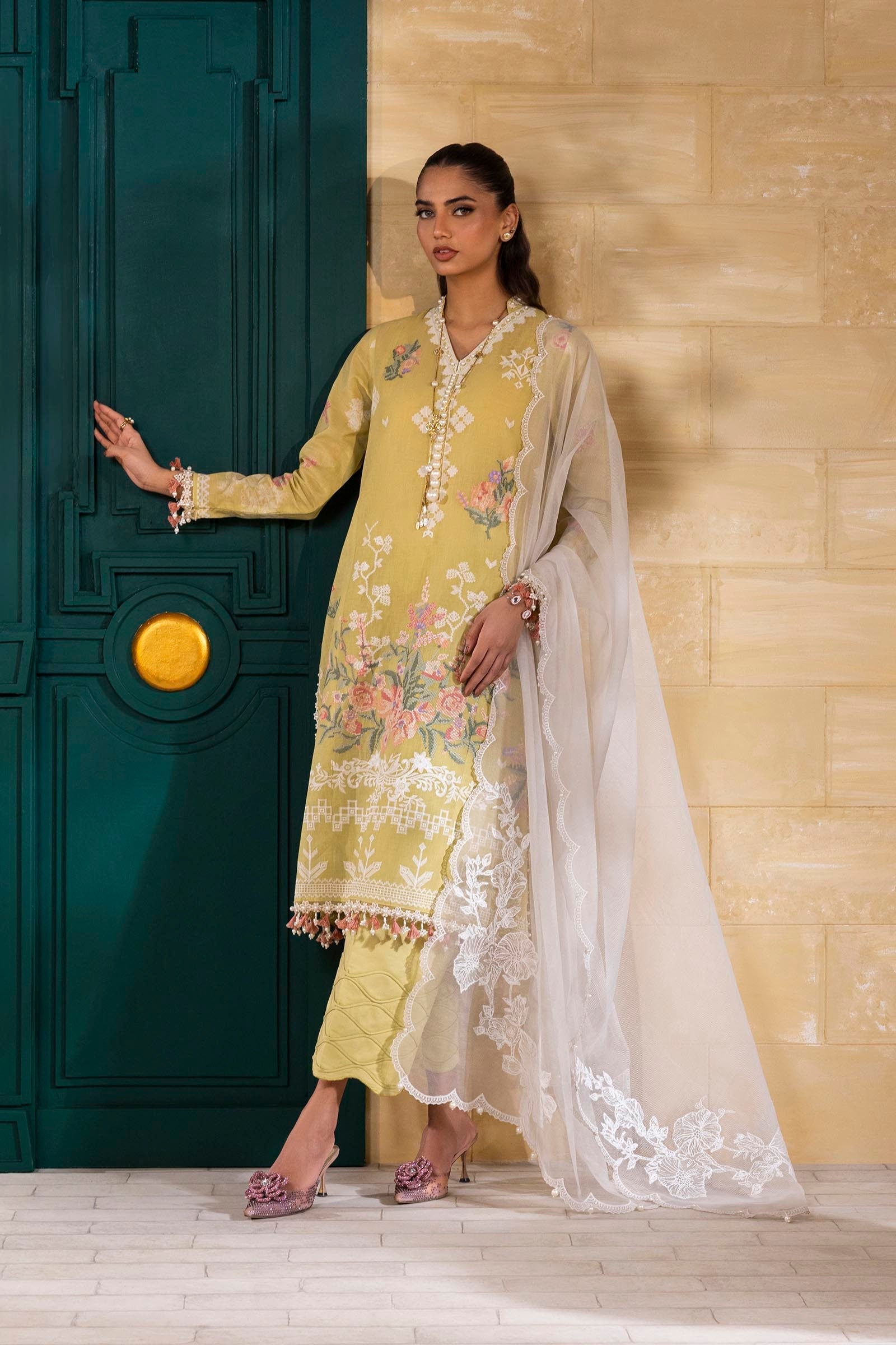 Trouser (As Shown) [+Rs 12,000]