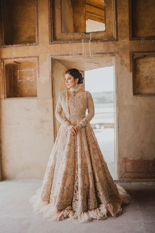 Maha Wajahat Khan - Guzel Style