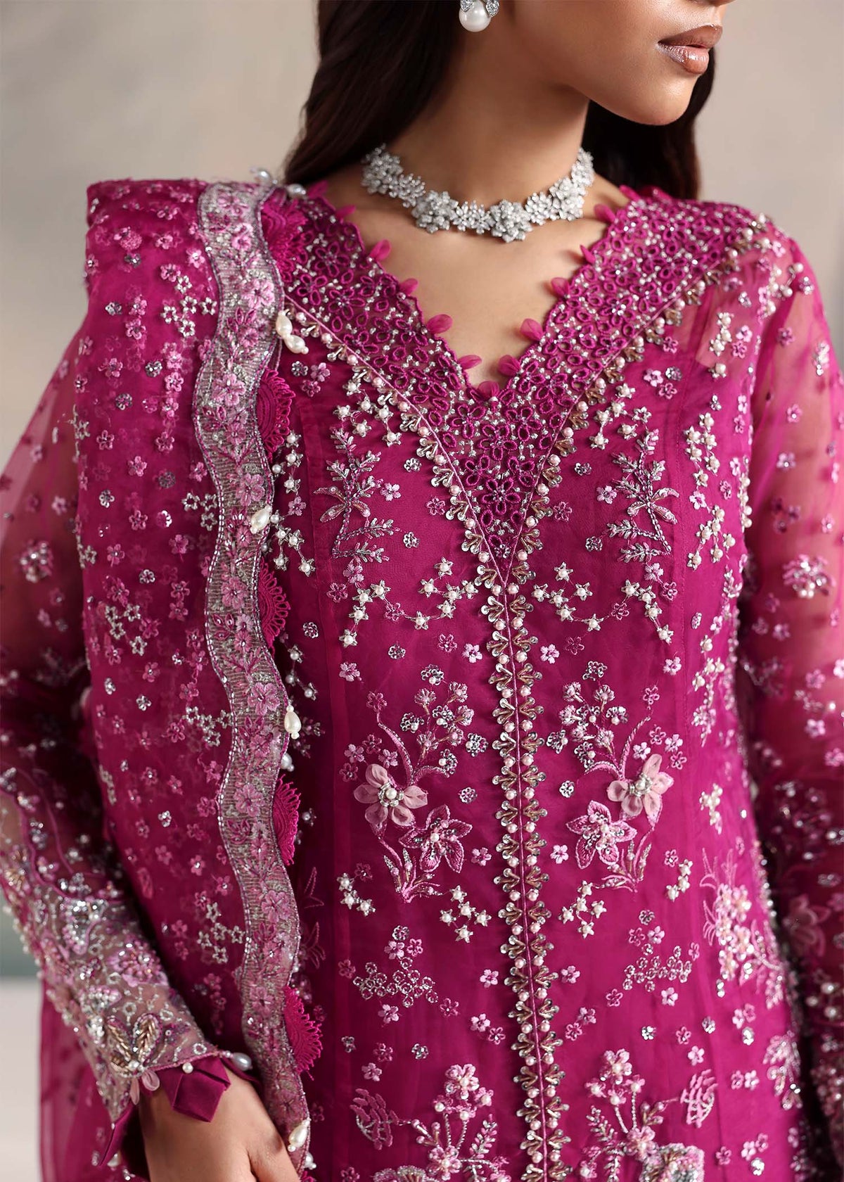 Emira | Made by MAIRAZ