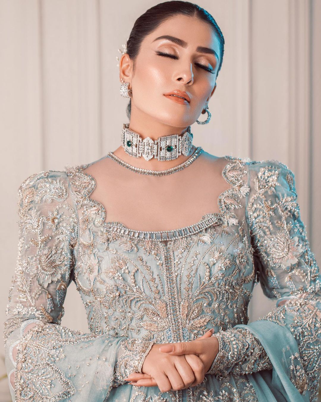 Suffuse – Medea Style