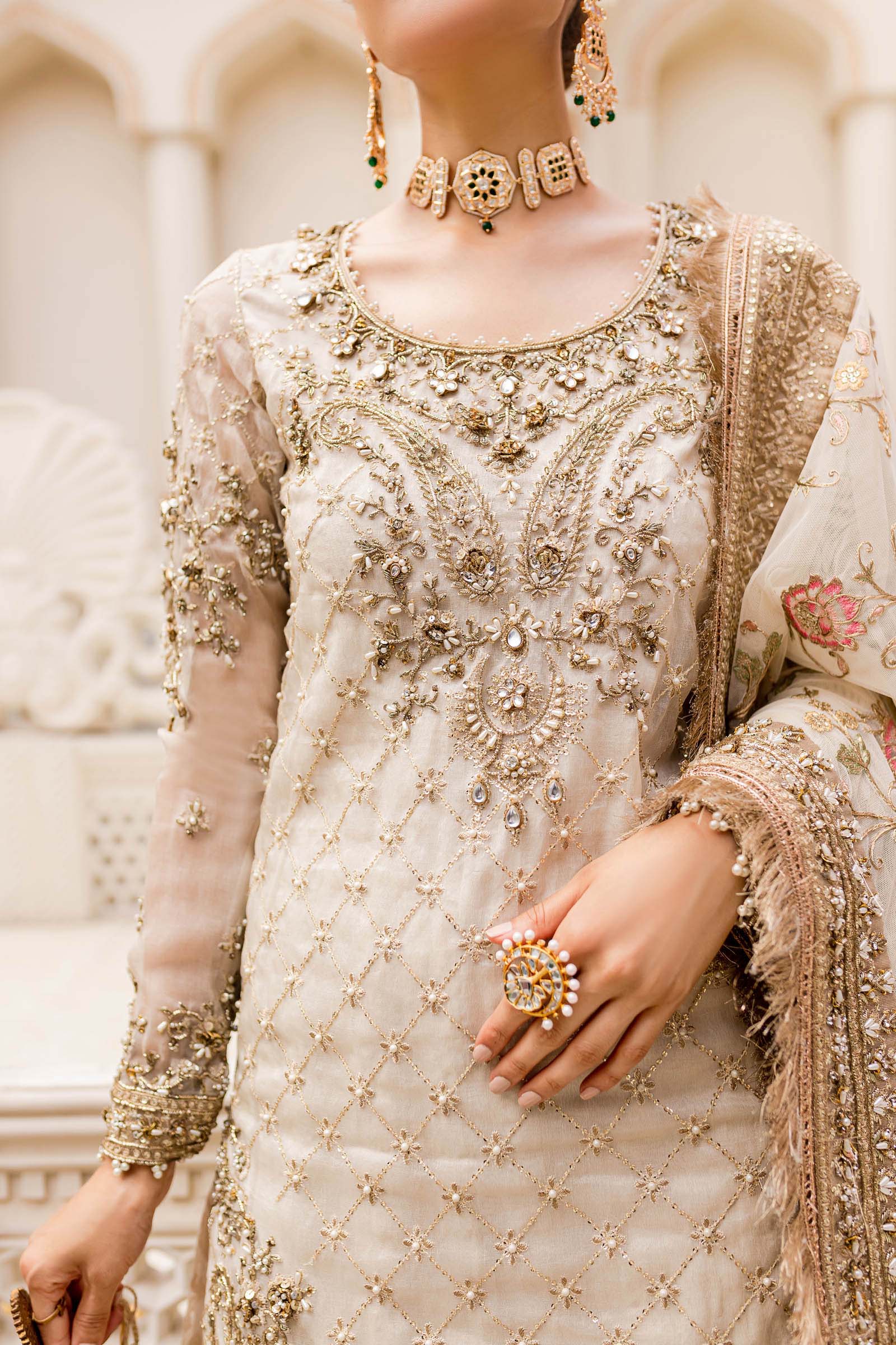 Maria B – MC-906 Ivory Gold Style