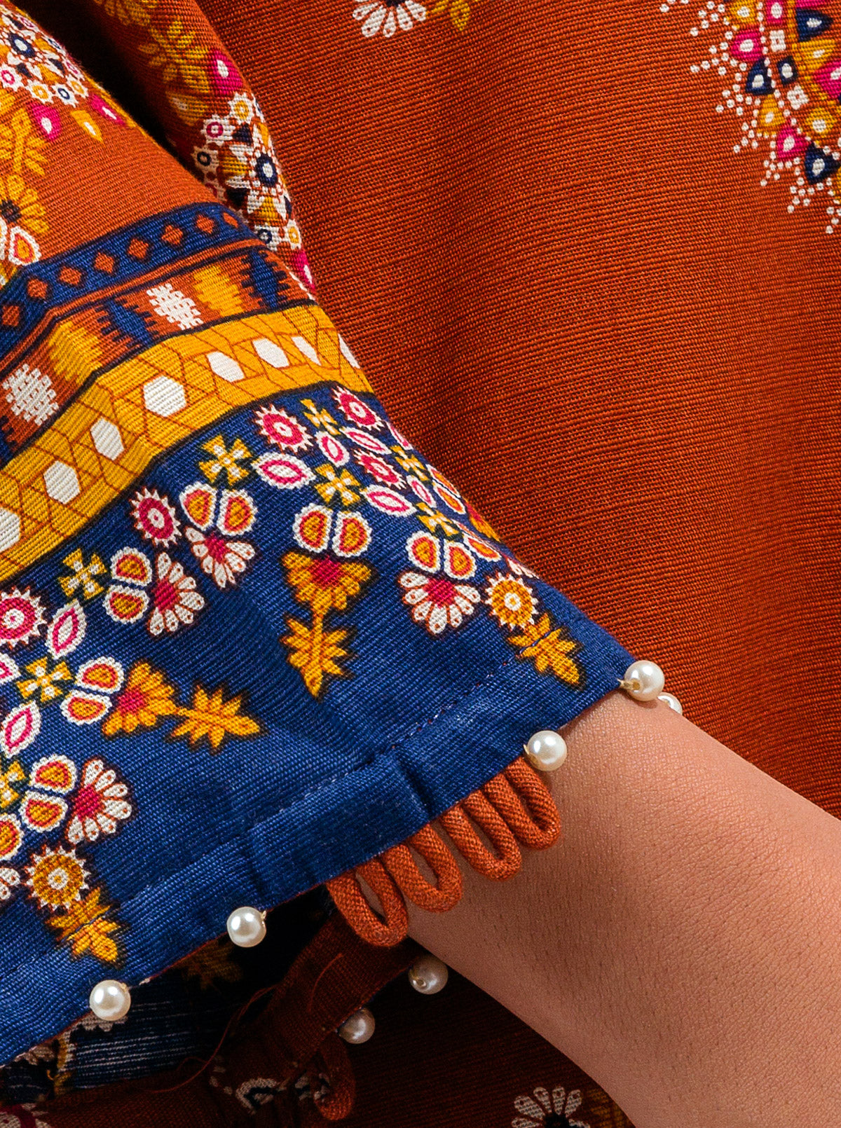 3 Piece - Printed Khaddar Suit - Gypsy Glow