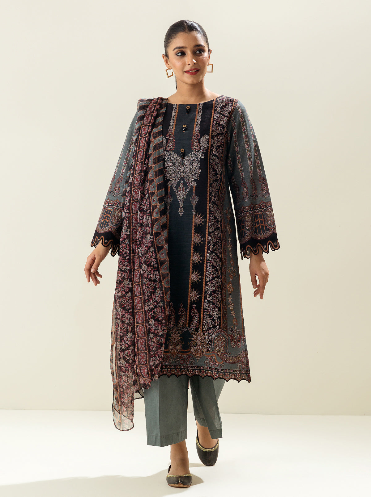 3 PIECE - PRINTED KHADDAR SUIT - ETHNIC PAISLEYS