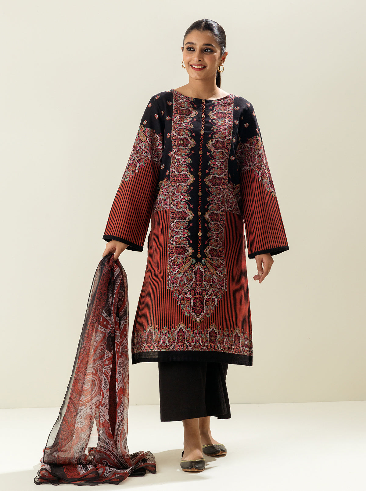 3 Piece - Printed Khaddar Suit - Smoky Salmon