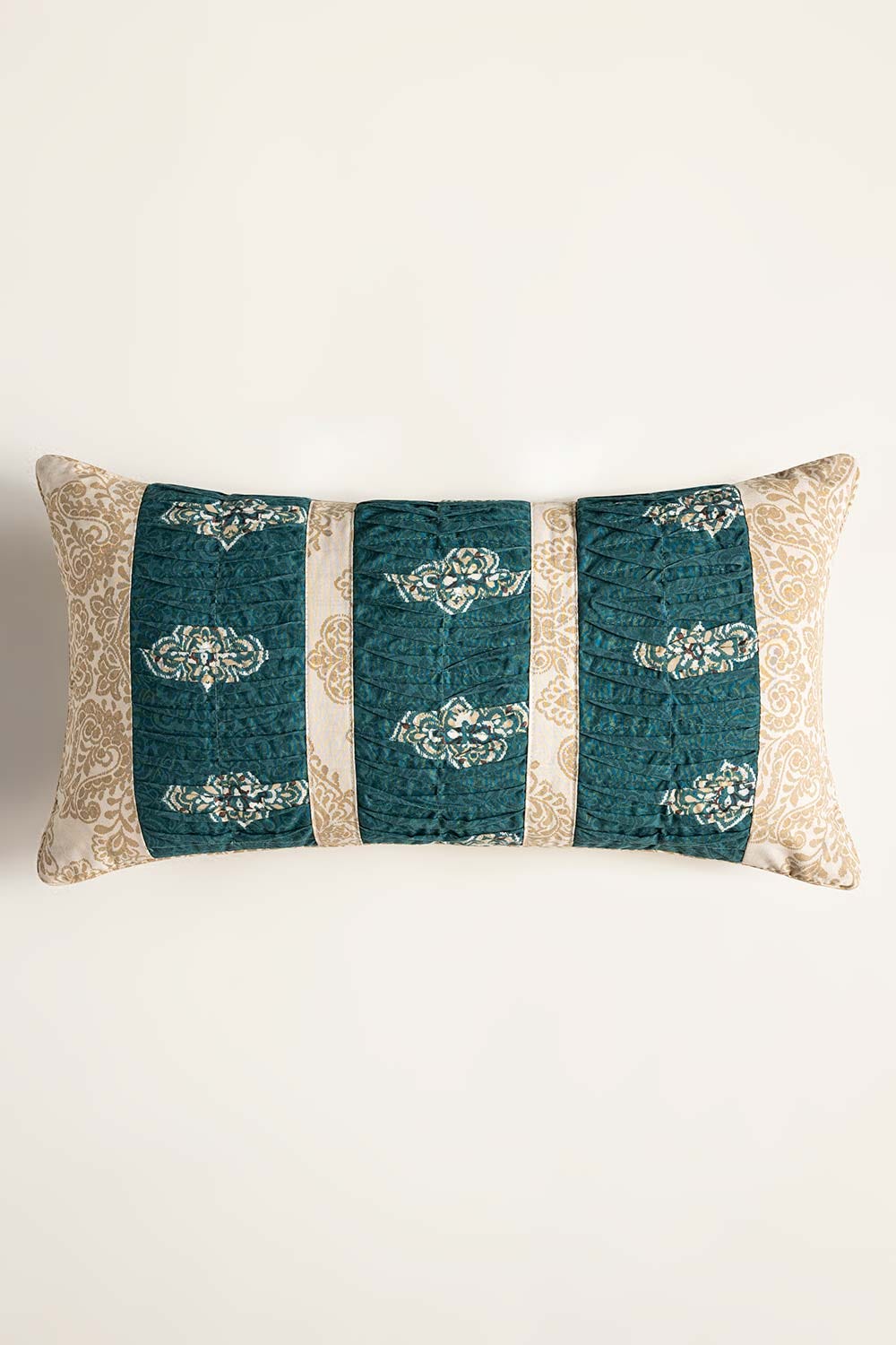 Medallion Gold T-150 Deck Cushion Cover