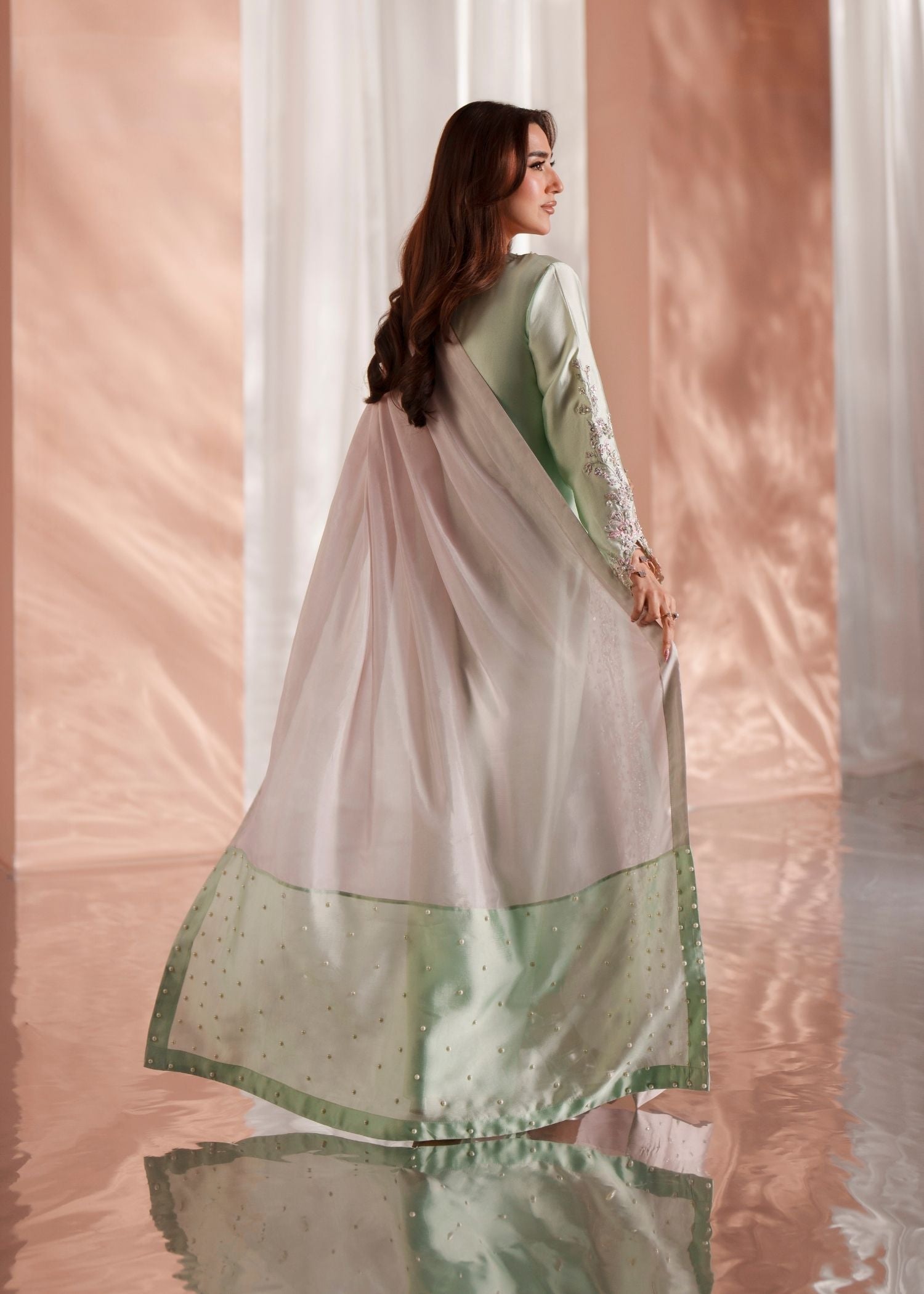 Mehak Yaqoob – Aurea Style