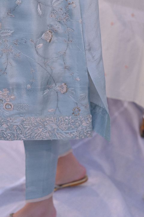 https://cdn.shopify.com/s/files/1/0593/6516/3148/products/mehlumsadriwalISSEIDWEB-17.jpg?v=1678720221