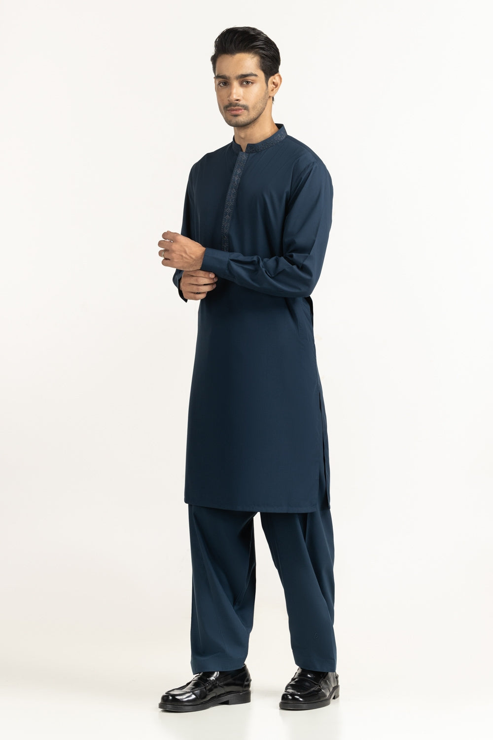 Regular Fit Embroidered Suits