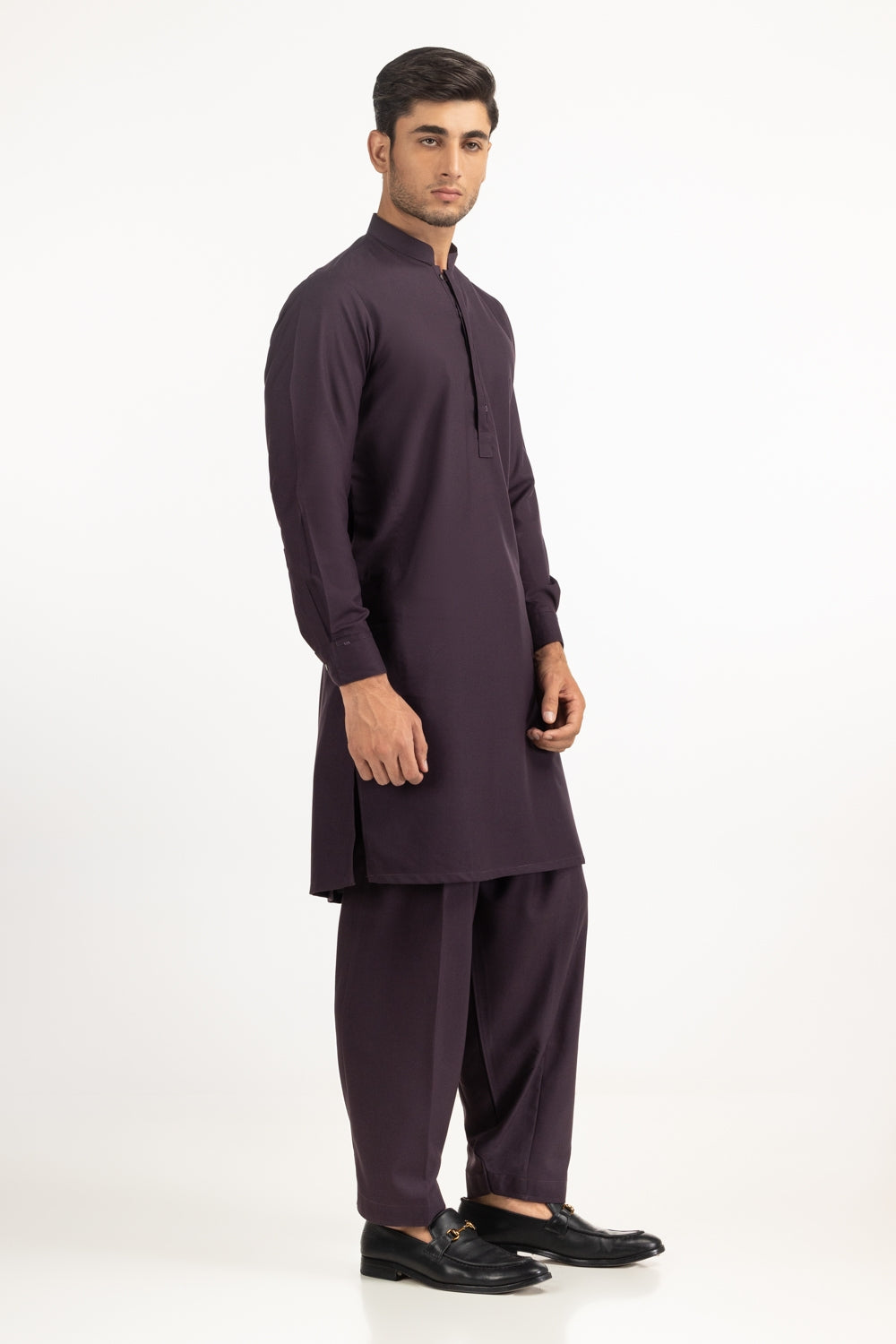 Regular Fit Styling Suits