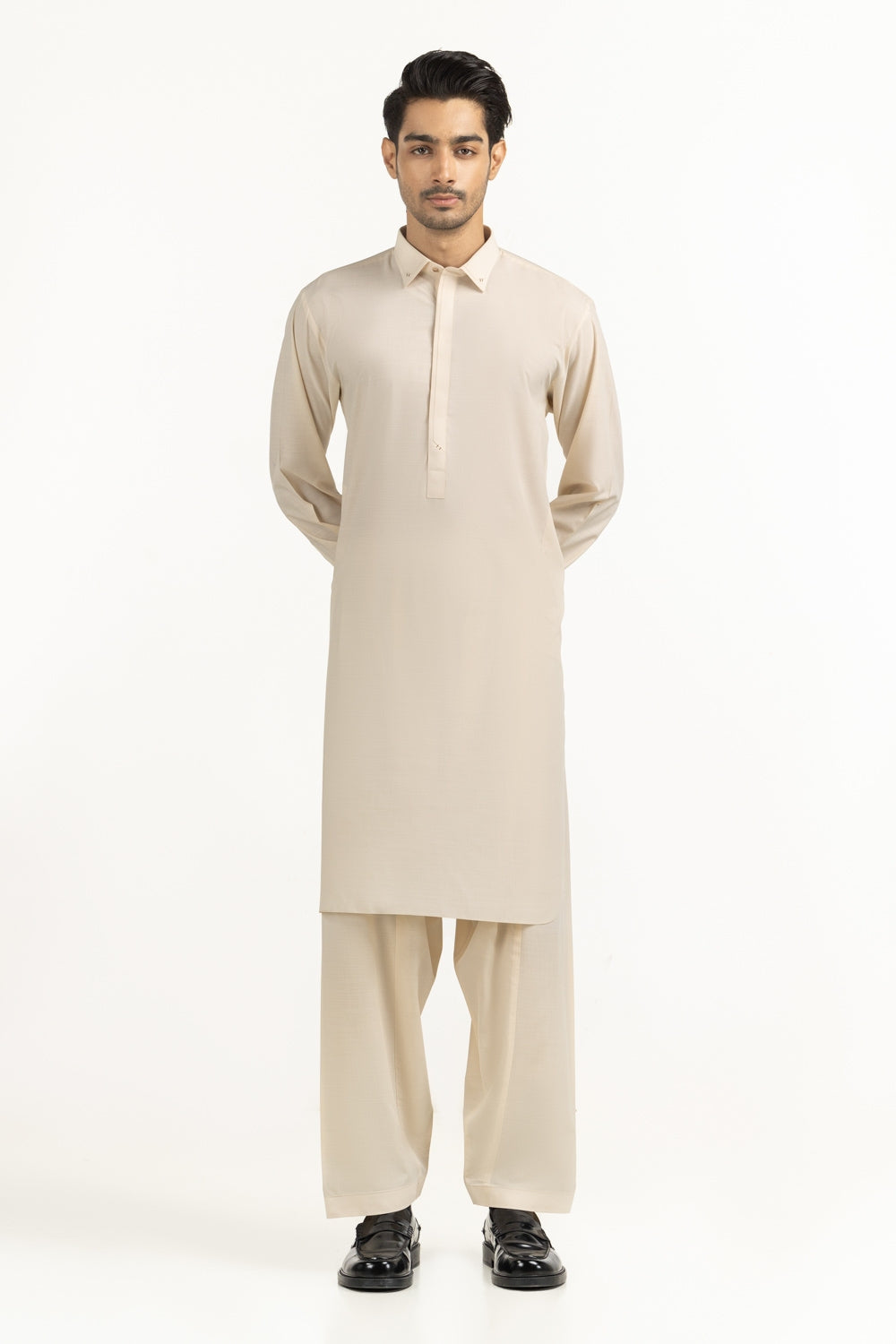 Regular Fit Styling Suits