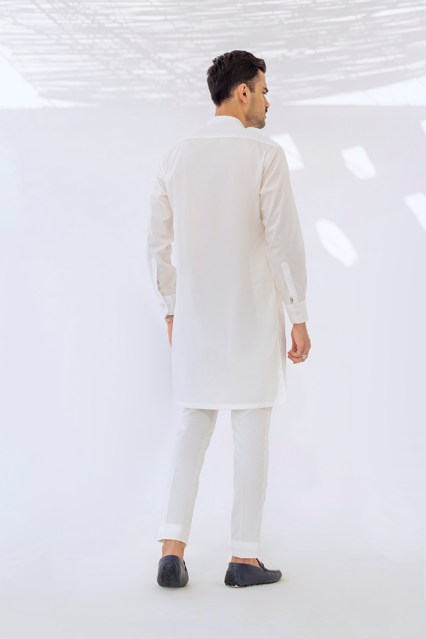 https://cdn.shopify.com/s/files/1/0588/3661/5221/products/mika3_95057e85-caf7-443a-bed3-aeac883391d4.png?v=1754988106
