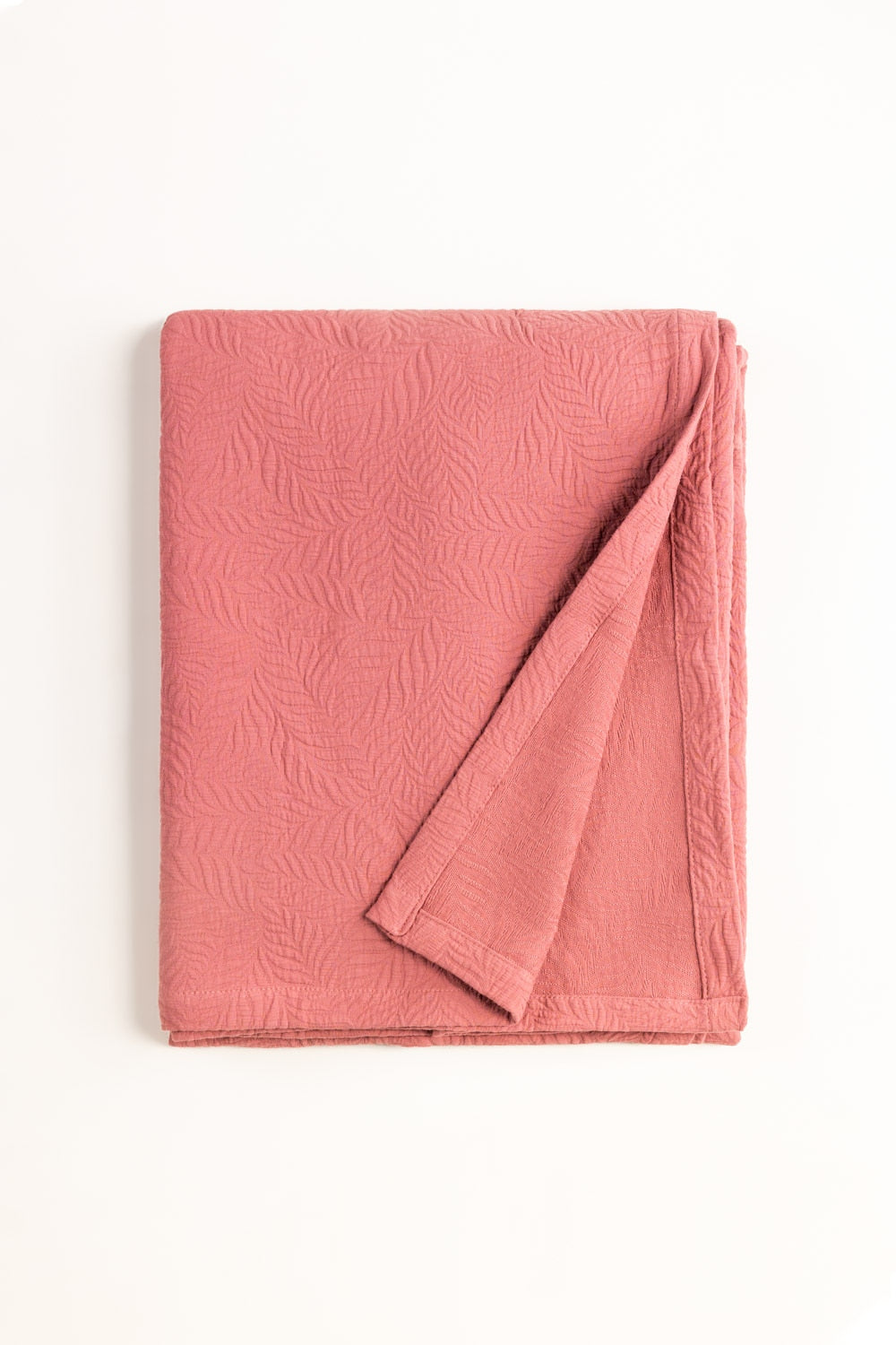 Misty Rose Matelasse Blanket
