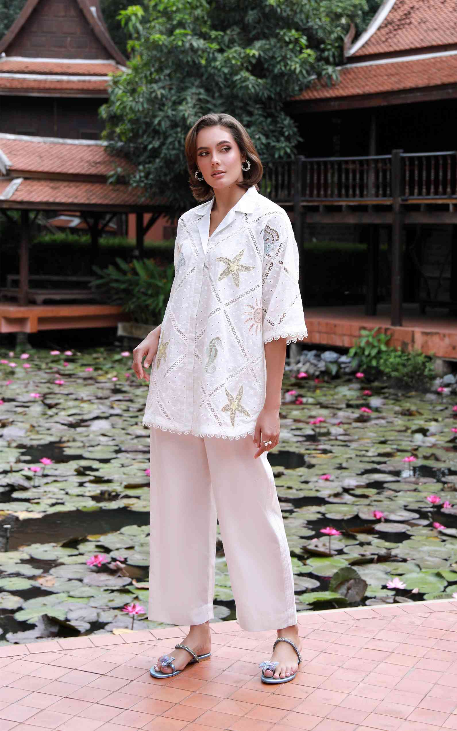 https://cdn.shopify.com/s/files/1/0663/9616/0233/files/moonlitcoral_3.jpg?v=1778070224