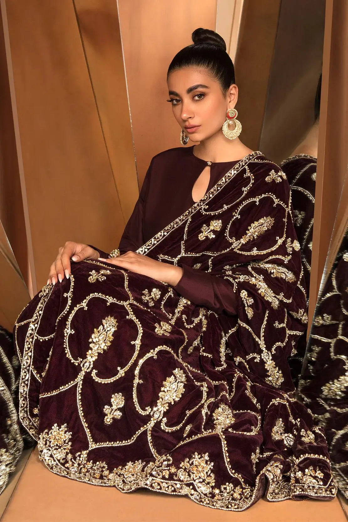 https://cdn.shopify.com/s/files/1/0923/1931/8403/files/moonstone-by-alizay-saad-941291_599cb694-5fca-48ba-9d57-62426d80f5ec.jpg?v=1756725205