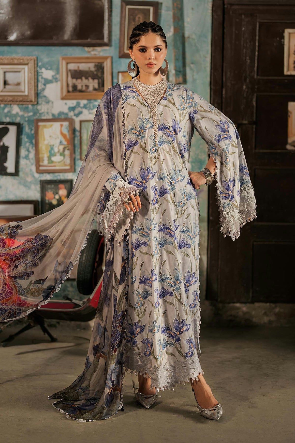 M Prints '26 - 3 Piece Unstitched Embroidered Cambric Suit | MPT-3104-A