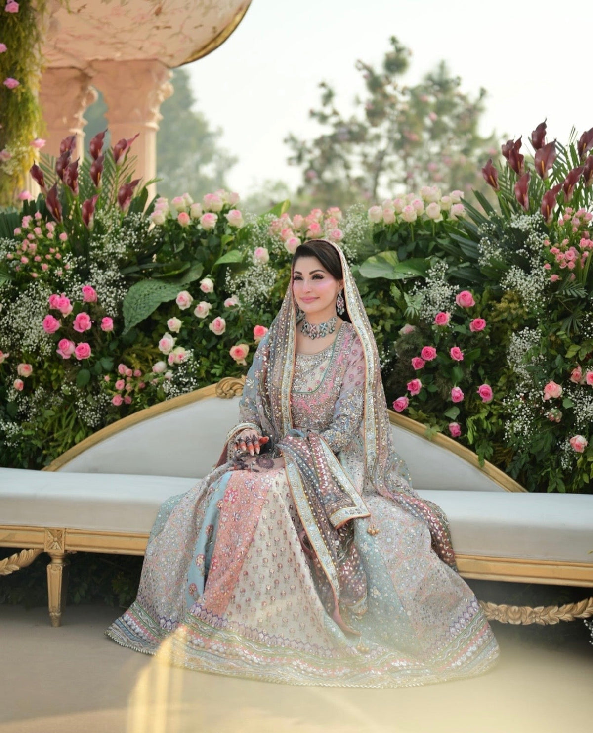 Nomi Ansari – Maryam Nawaz Pastel Style
