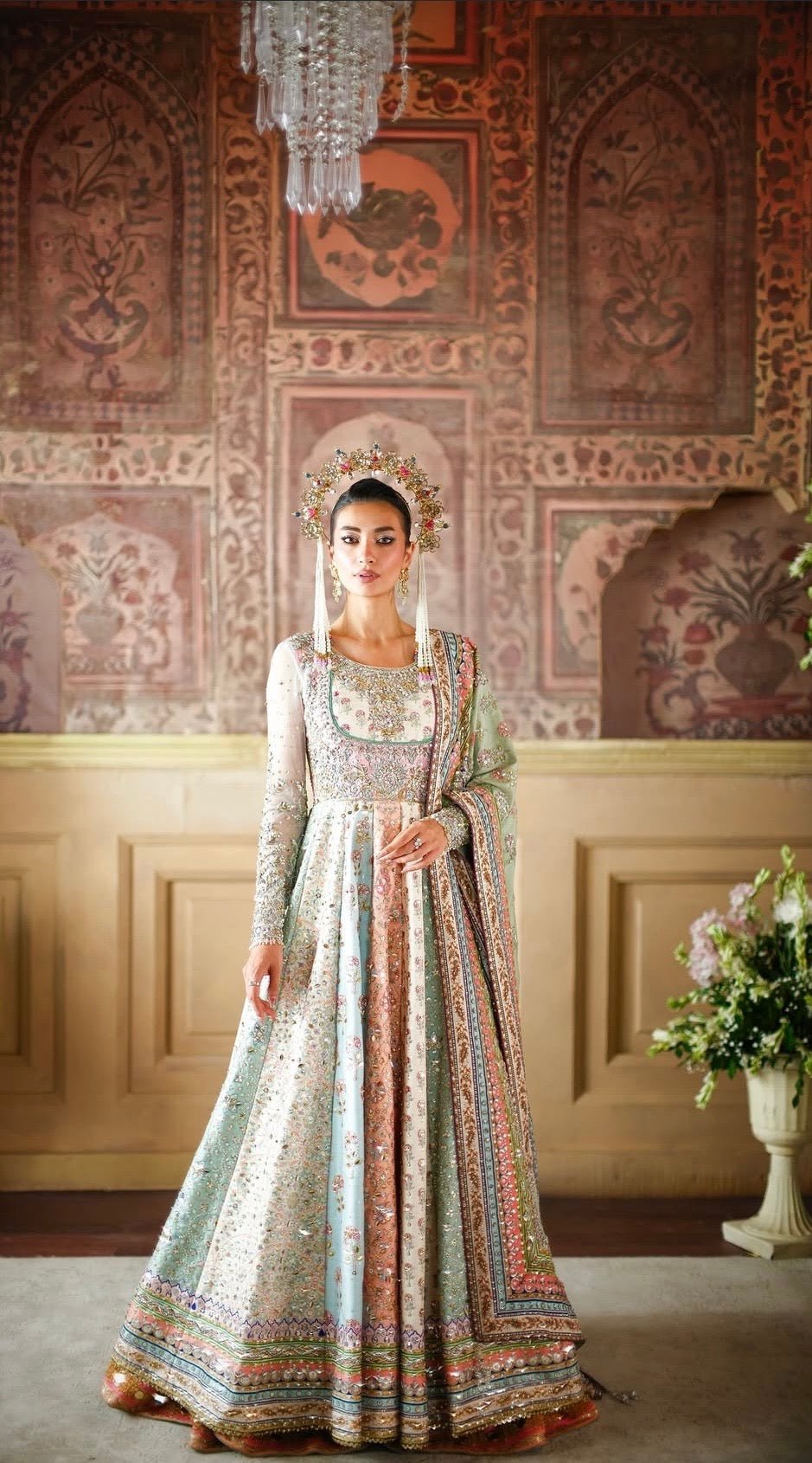 Nomi Ansari – Maryam Nawaz Pastel Style