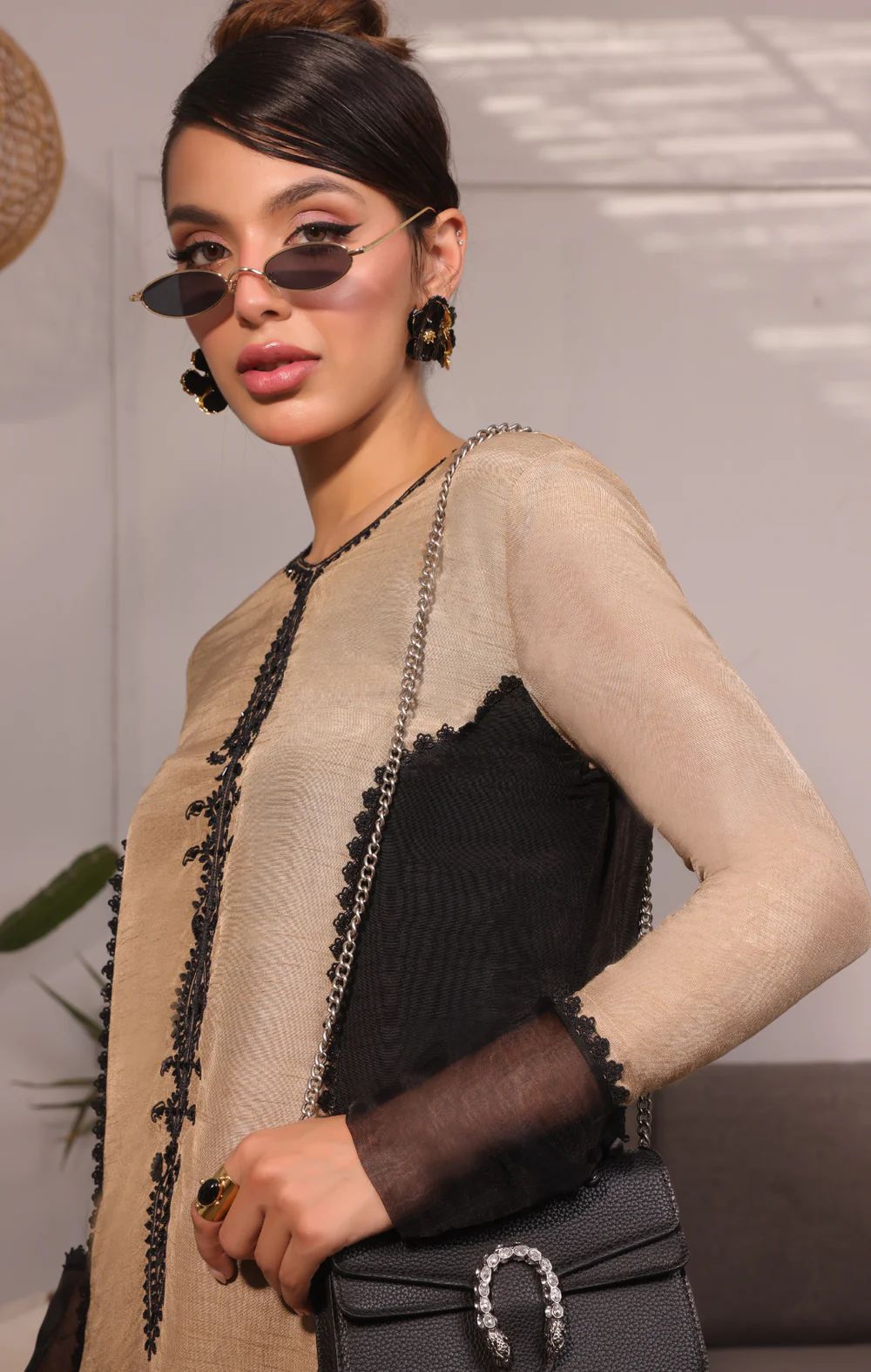 https://cdn.shopify.com/s/files/1/0923/1931/8403/files/naira-regal-kaftan-series-616464.jpg?v=1756724913