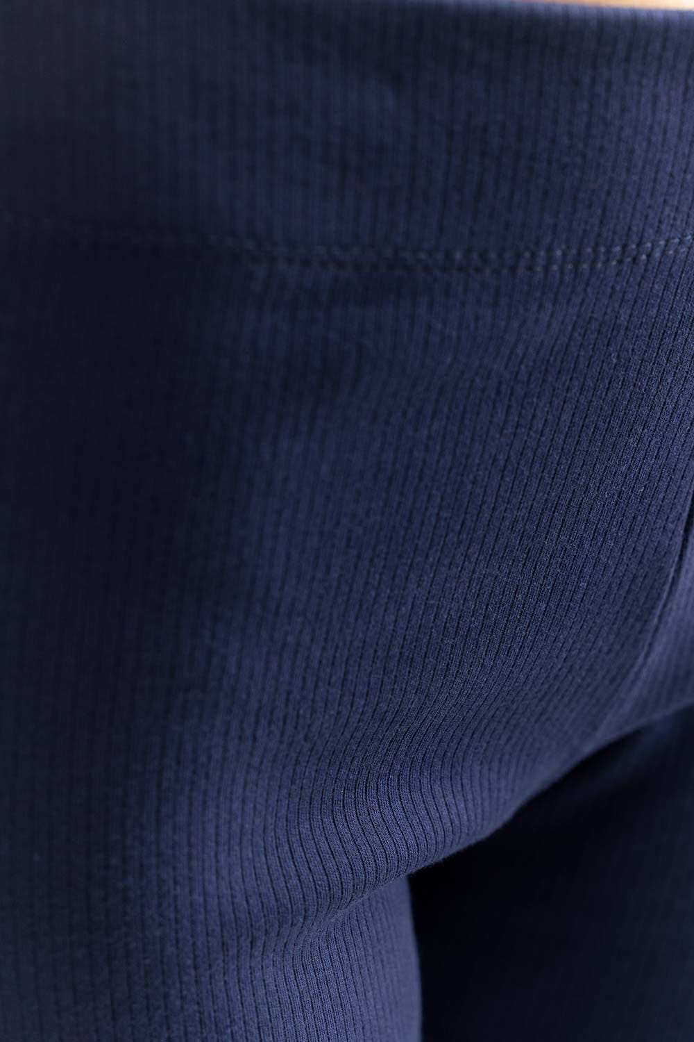 https://cdn.shopify.com/s/files/1/0706/3253/8159/files/navy_knit_trouser_231-220-012_d_7.jpg?v=1758454876